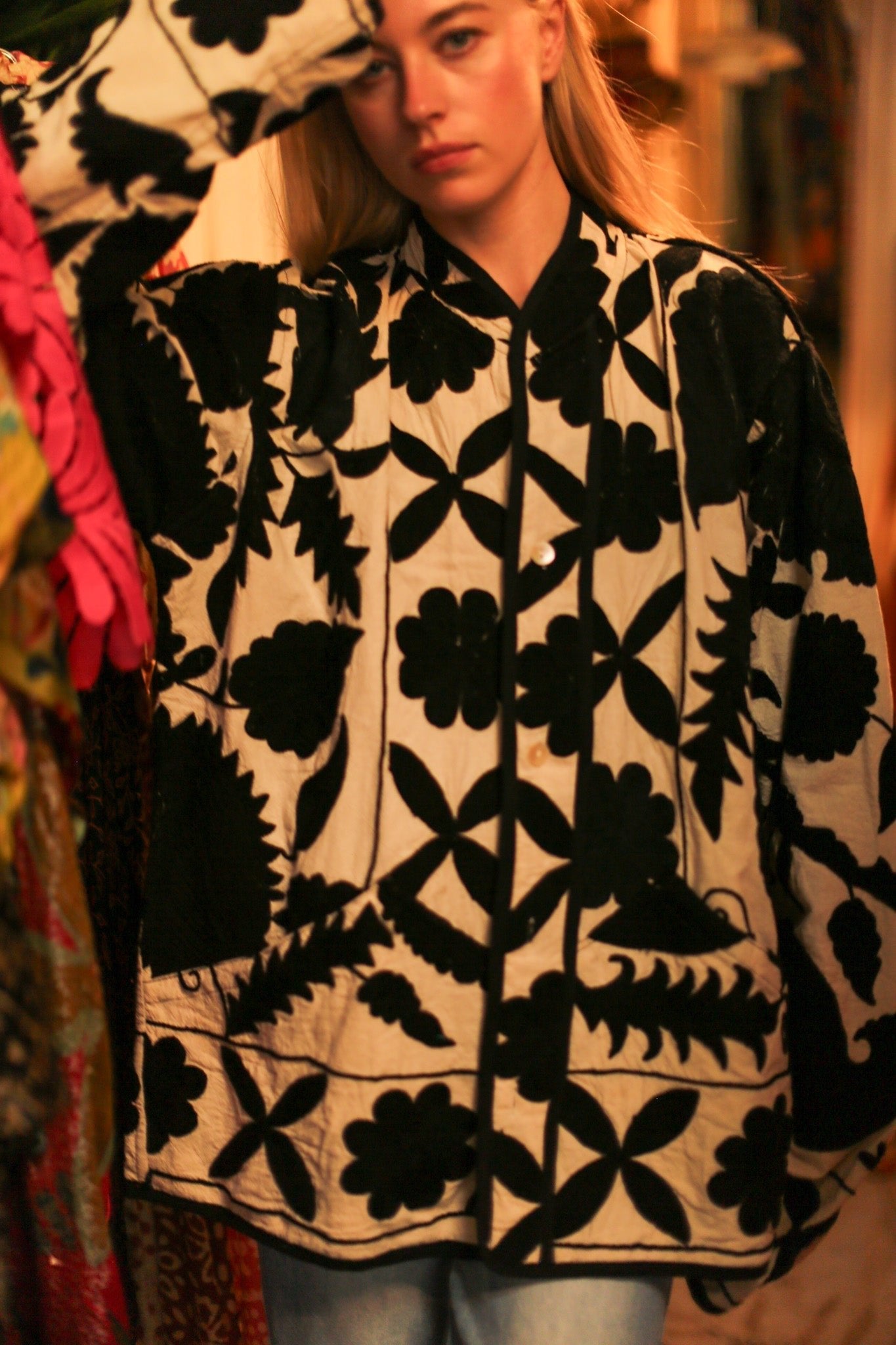 SUZANI EMBROIDERED JACKEY CALLAN - BANGKOK TAILOR CLOTHING STORE - HANDMADE CLOTHING