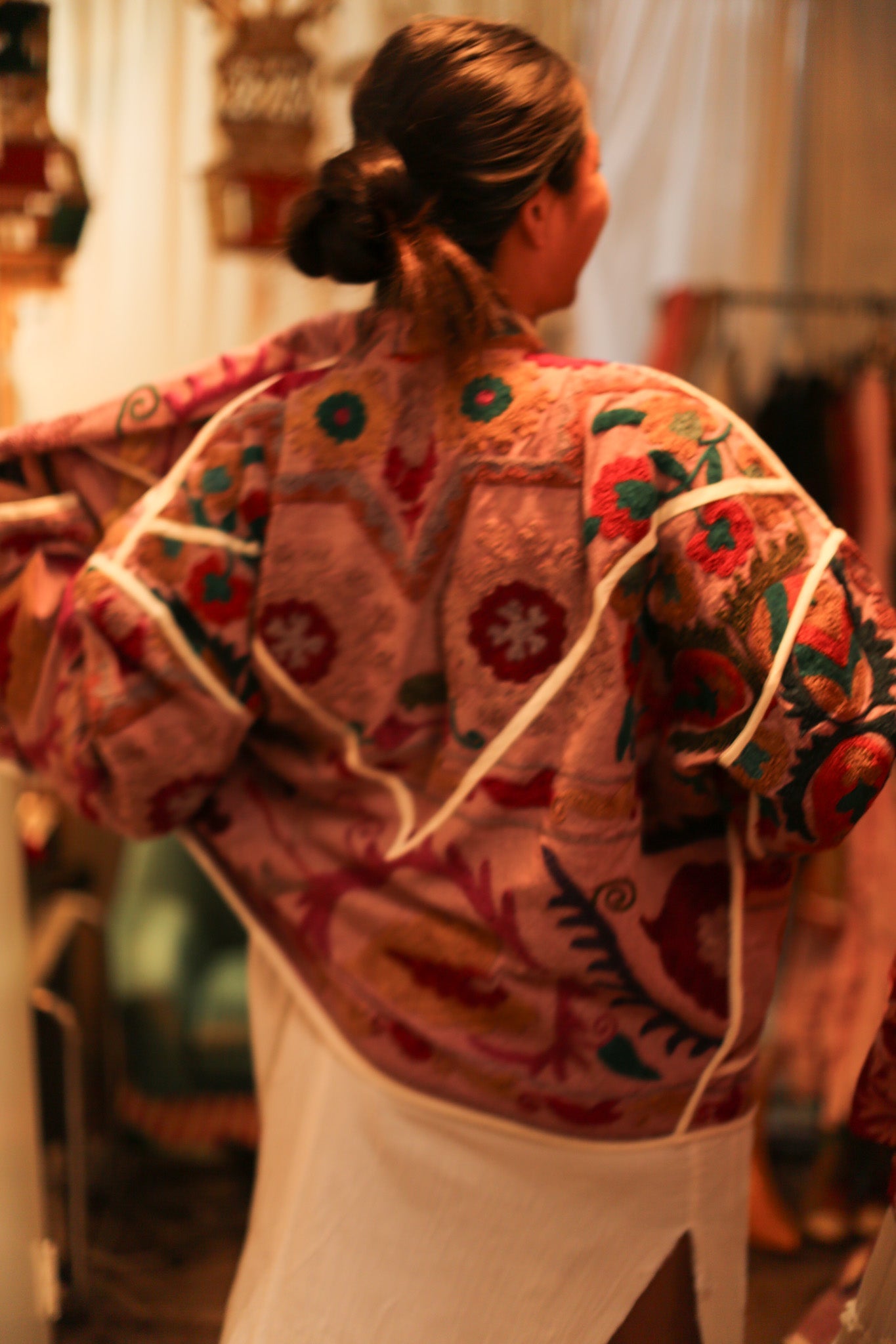 SUZANI JACKET AINAH - BANGKOK TAILOR CLOTHING STORE - HANDMADE CLOTHING