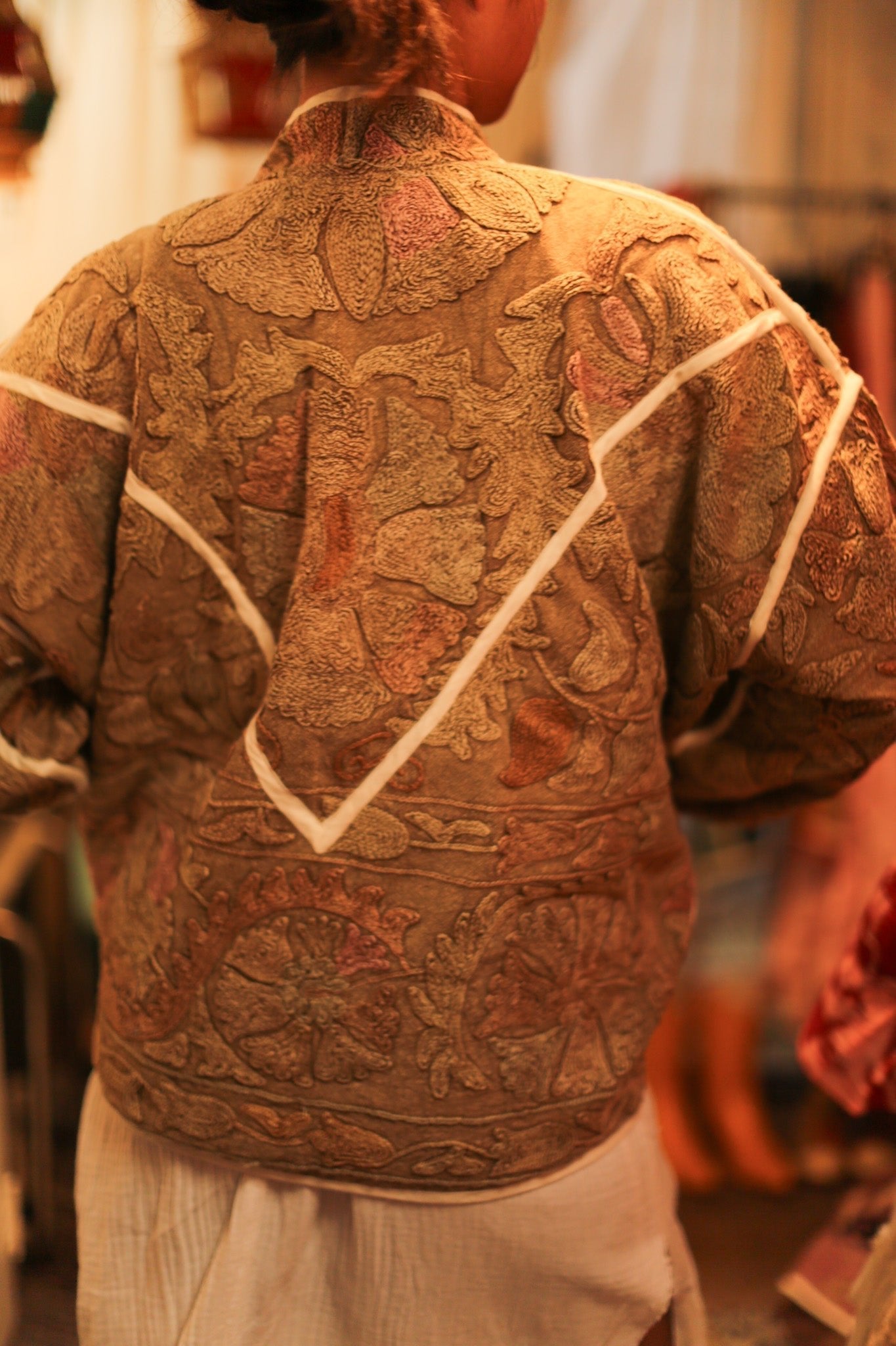 SUZANI JACKET BARO - BANGKOK TAILOR CLOTHING STORE - HANDMADE CLOTHING