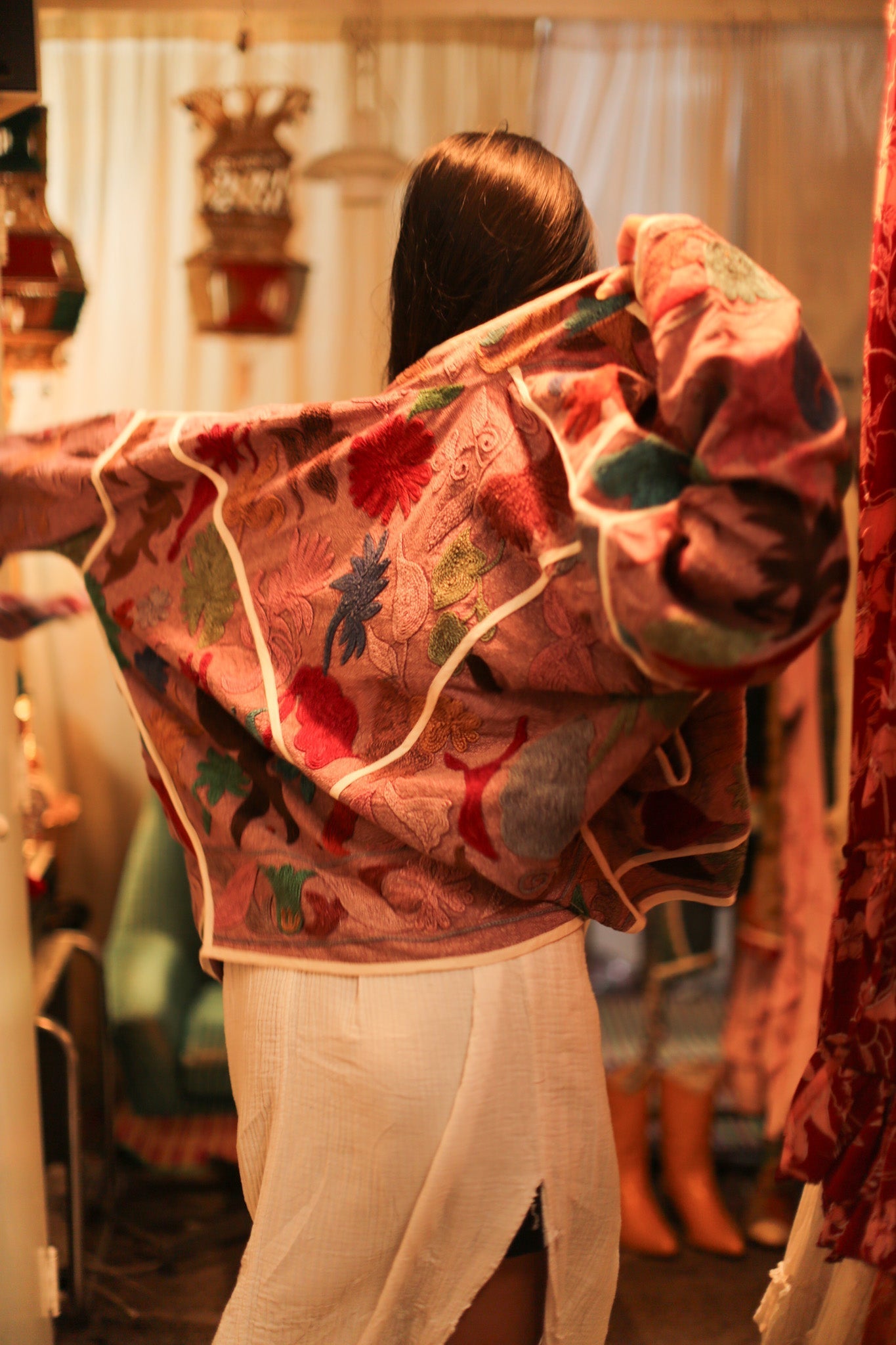 SUZANI JACKET BESI - BANGKOK TAILOR CLOTHING STORE - HANDMADE CLOTHING