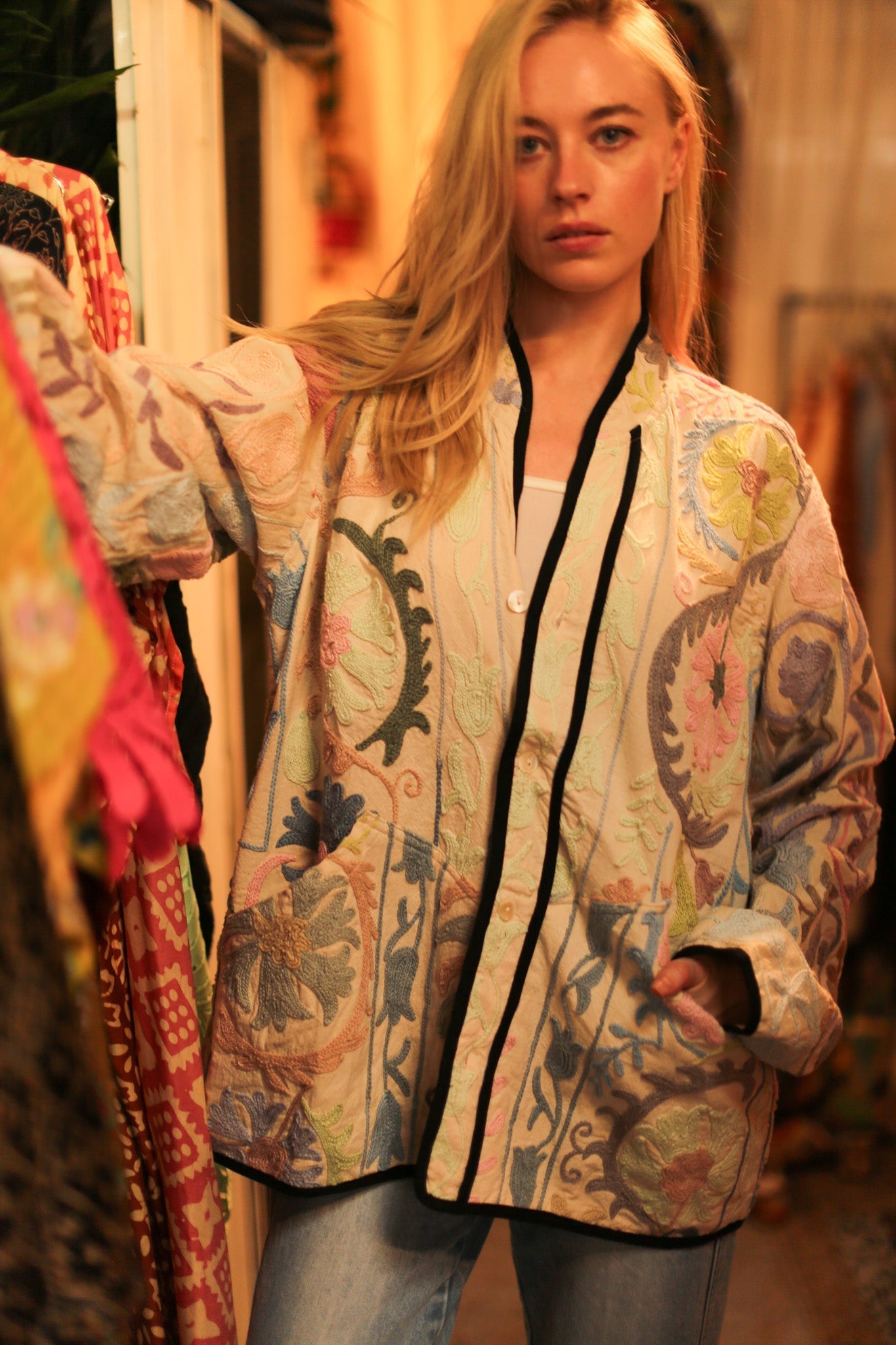 SUZANI JACKET LOLY - BANGKOK TAILOR CLOTHING STORE - HANDMADE CLOTHING