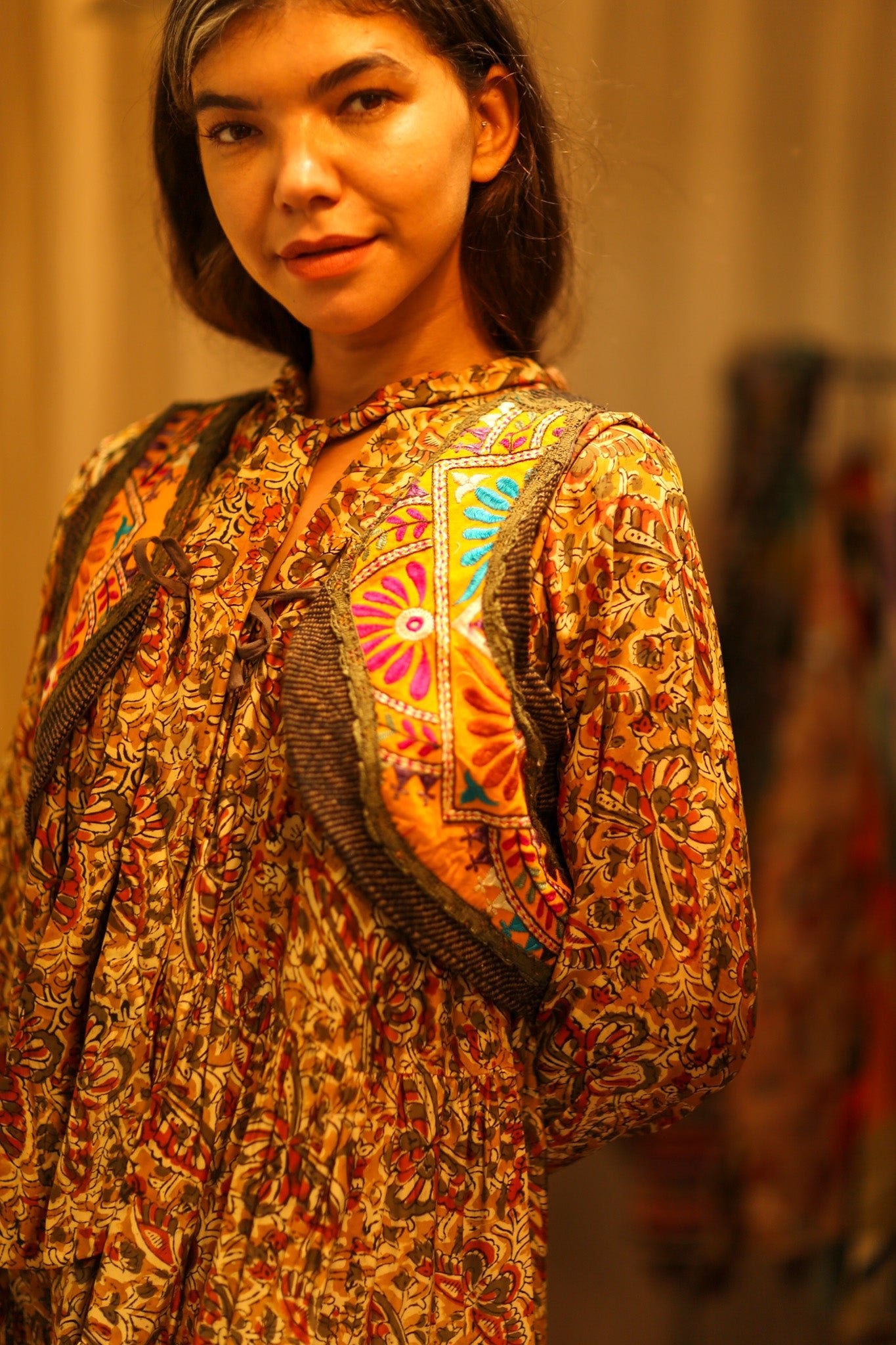 TENZIN HANDMADE EMBROIDERED GILET - BANGKOK TAILOR CLOTHING STORE - HANDMADE CLOTHING
