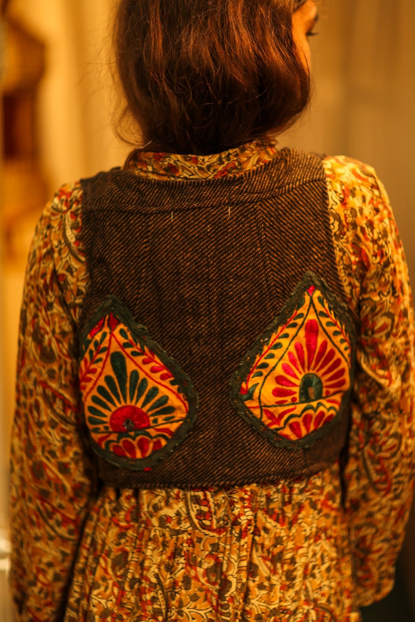 TENZIN HANDMADE EMBROIDERED GILET - BANGKOK TAILOR CLOTHING STORE - HANDMADE CLOTHING