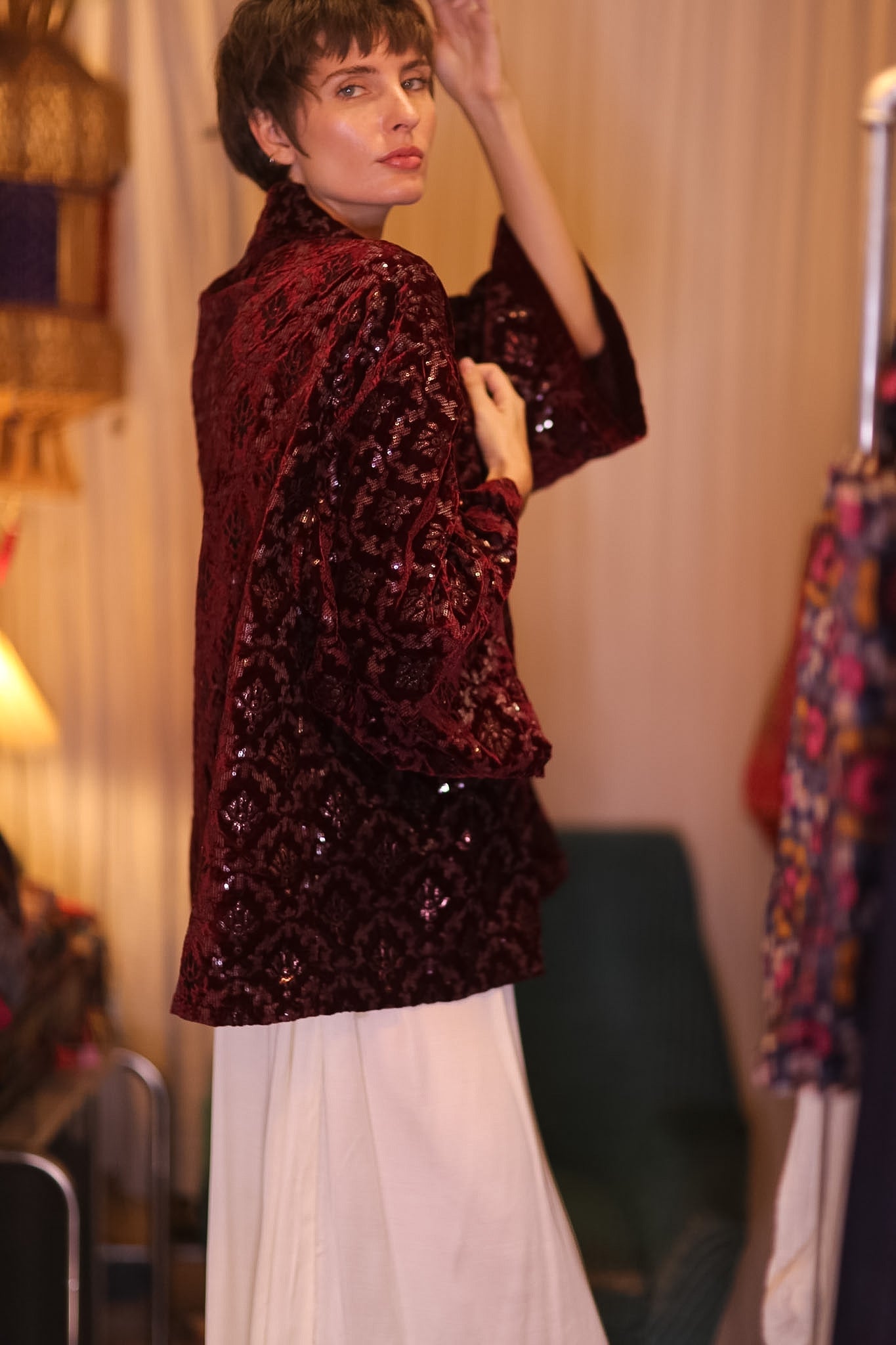 VELVET SHORT KIMONO CRIMSON - BANGKOK TAILOR CLOTHING STORE - HANDMADE CLOTHING