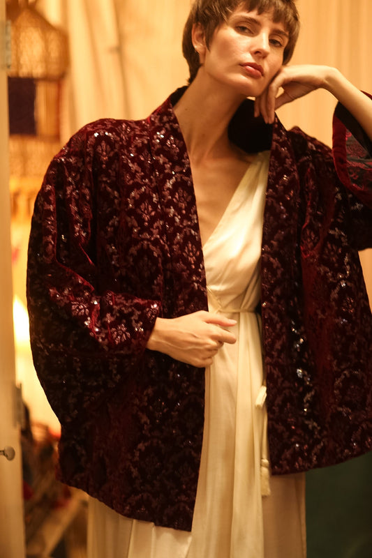 VELVET SHORT KIMONO CRIMSON - BANGKOK TAILOR CLOTHING STORE - HANDMADE CLOTHING