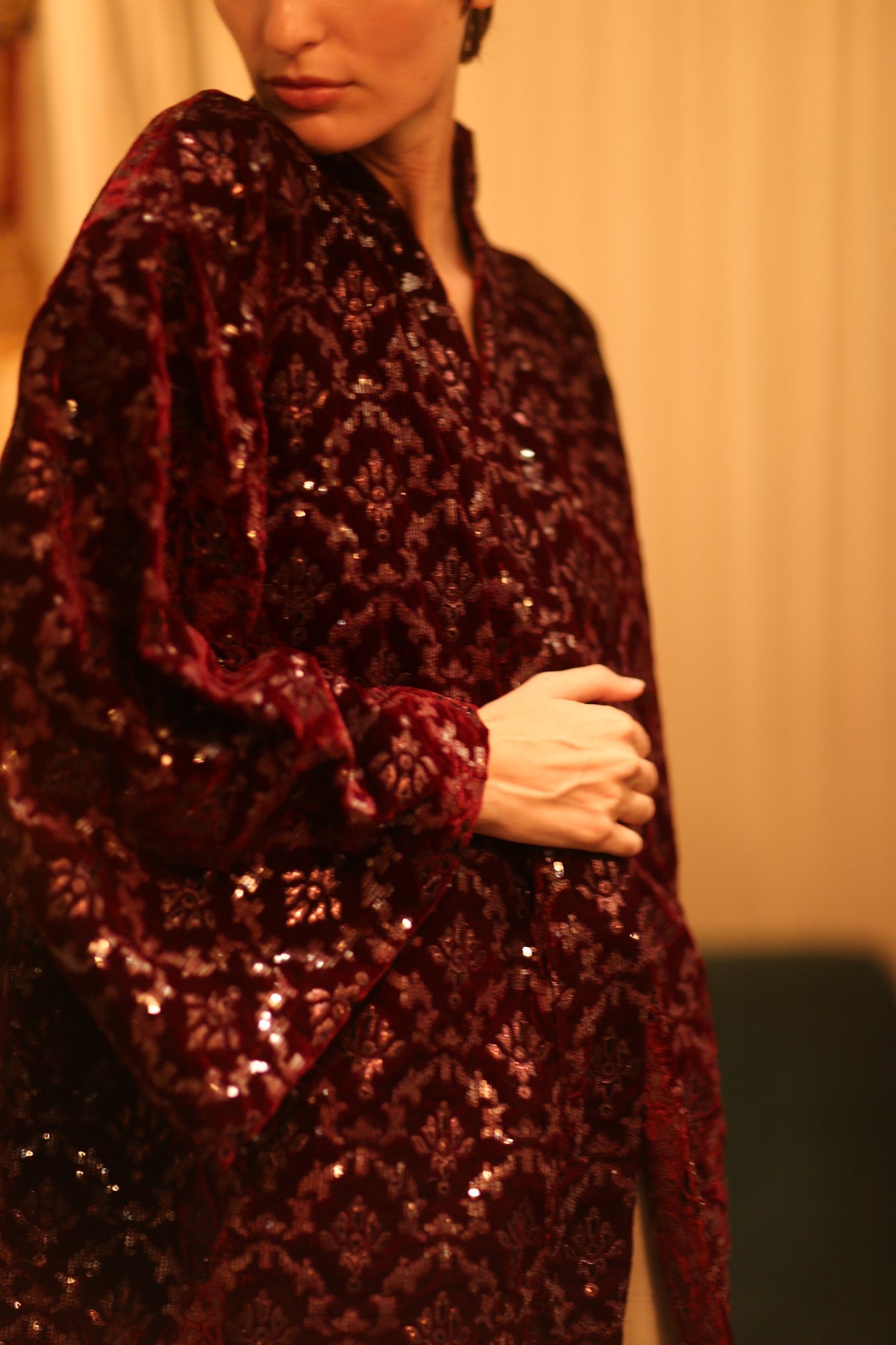 VELVET SHORT KIMONO CRIMSON - BANGKOK TAILOR CLOTHING STORE - HANDMADE CLOTHING