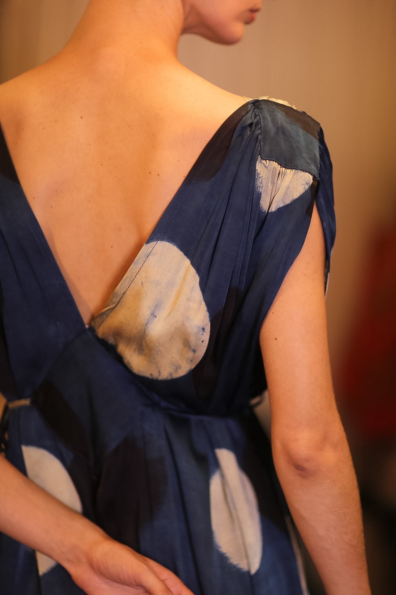 VICTORIA SILK DRESS BLUEMOON - BANGKOK TAILOR CLOTHING STORE - HANDMADE CLOTHING