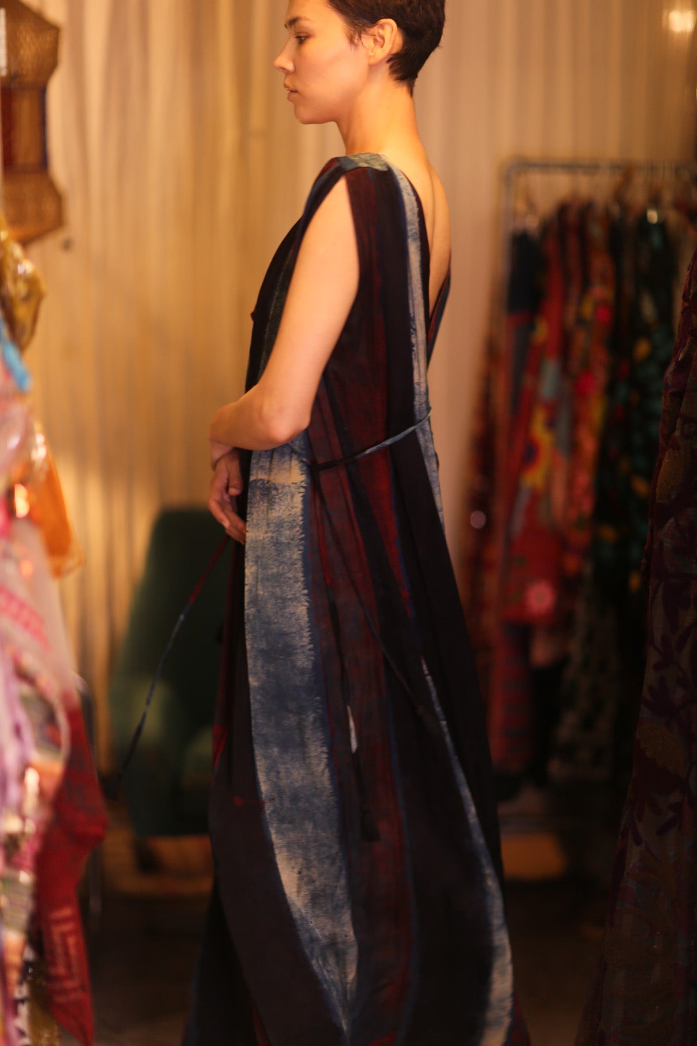 VICTORIA SILK DRESS LINA - BANGKOK TAILOR CLOTHING STORE - HANDMADE CLOTHING