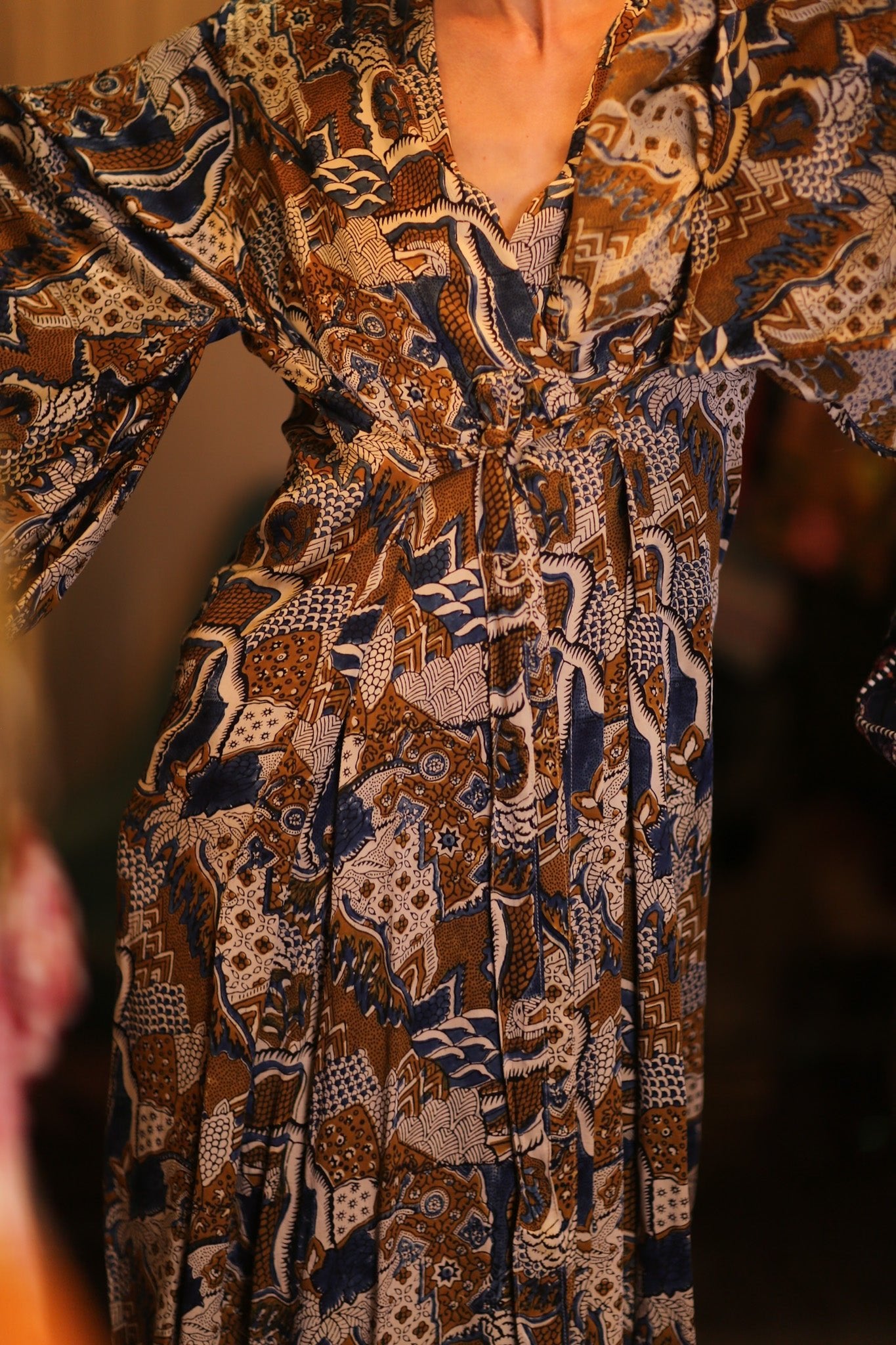 WING KIMONO PINA AZURA - BANGKOK TAILOR CLOTHING STORE - HANDMADE CLOTHING