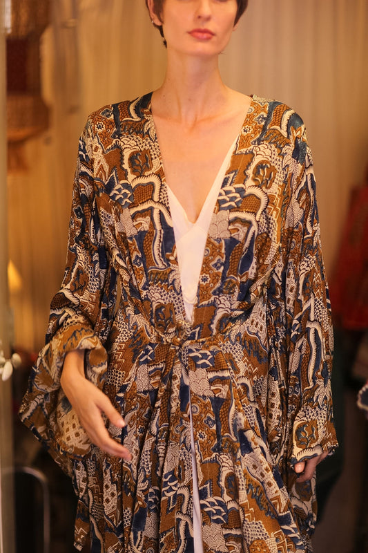 WING KIMONO PINA AZURA - BANGKOK TAILOR CLOTHING STORE - HANDMADE CLOTHING