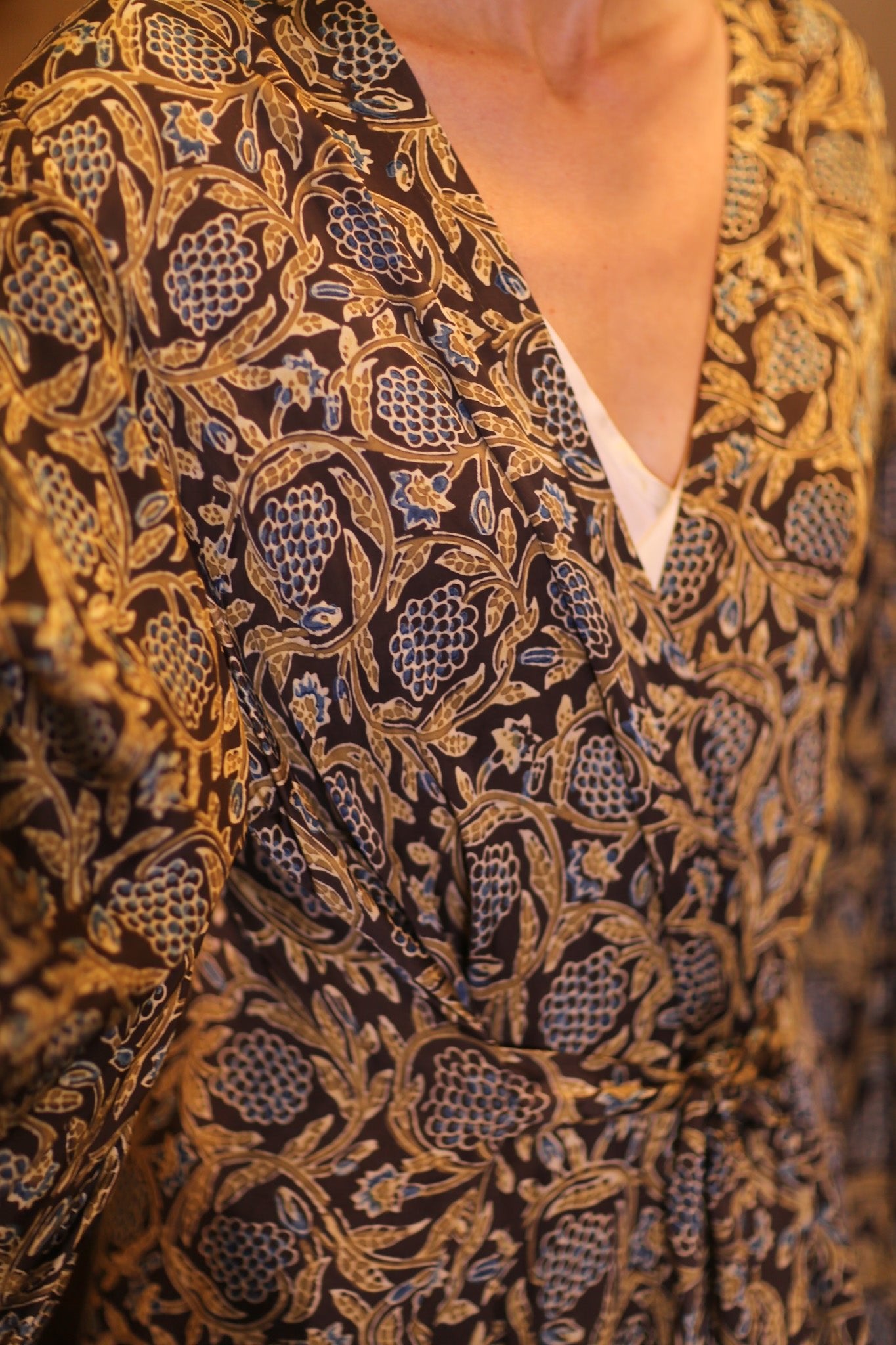 WING KIMONO PINA HYDRANGEA - BANGKOK TAILOR CLOTHING STORE - HANDMADE CLOTHING