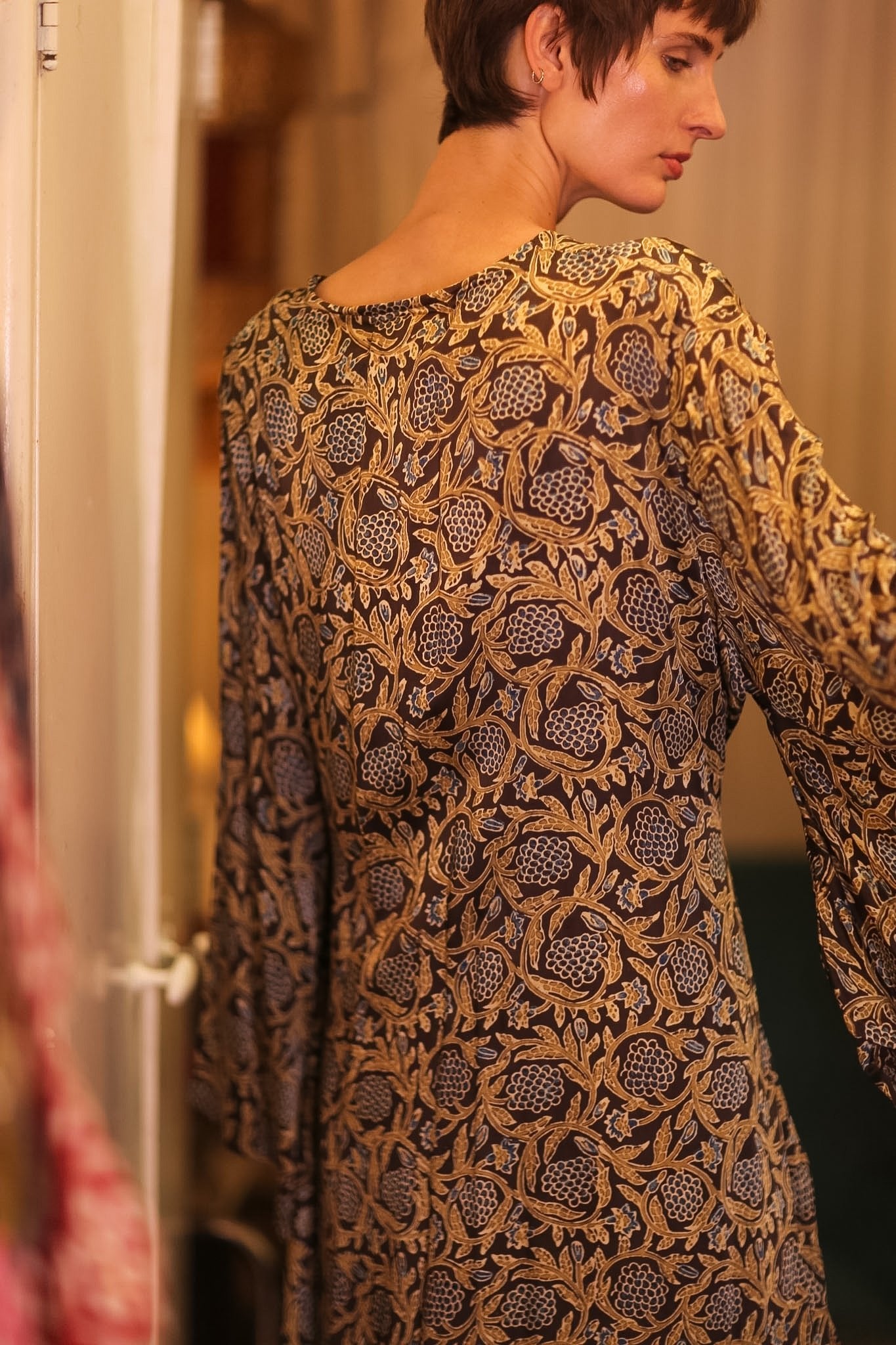 WING KIMONO PINA HYDRANGEA - BANGKOK TAILOR CLOTHING STORE - HANDMADE CLOTHING