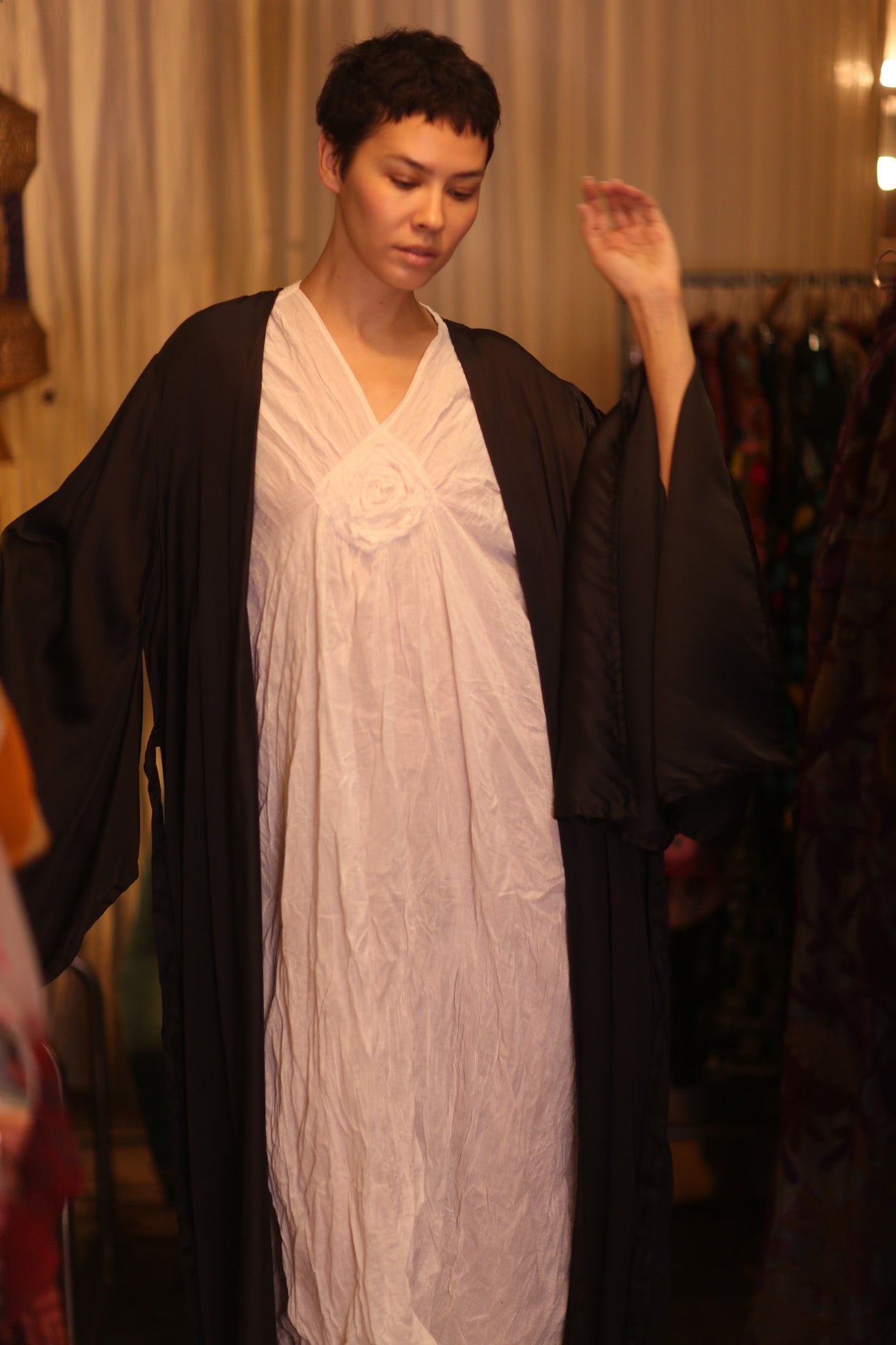 WING KIMONO PINA SOLID BLACK - BANGKOK TAILOR CLOTHING STORE - HANDMADE CLOTHING