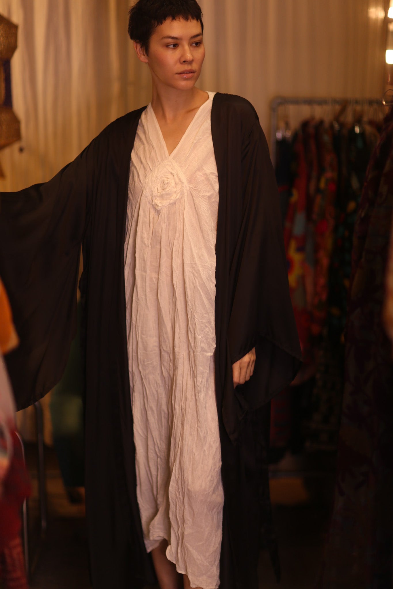 WING KIMONO PINA SOLID BLACK - BANGKOK TAILOR CLOTHING STORE - HANDMADE CLOTHING