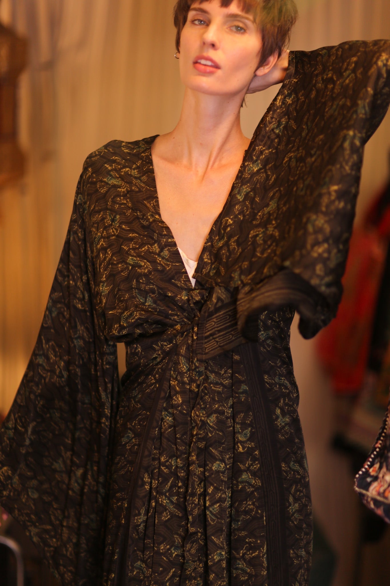 WING KIMONO PINA ZAFIRA - BANGKOK TAILOR CLOTHING STORE - HANDMADE CLOTHING
