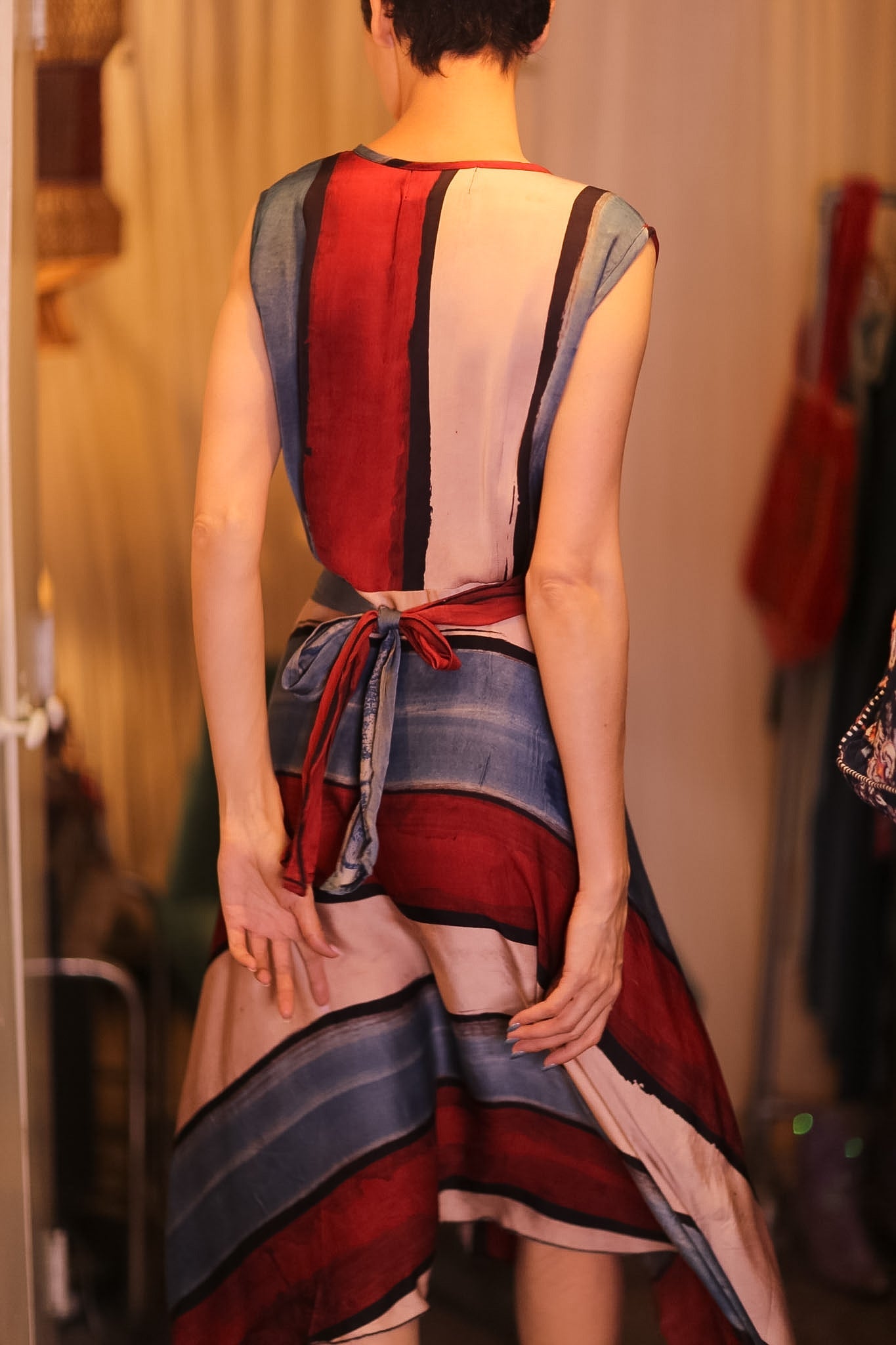 WRAP SILK DRESS GABRIELE CHOLADA - BANGKOK TAILOR CLOTHING STORE - HANDMADE CLOTHING