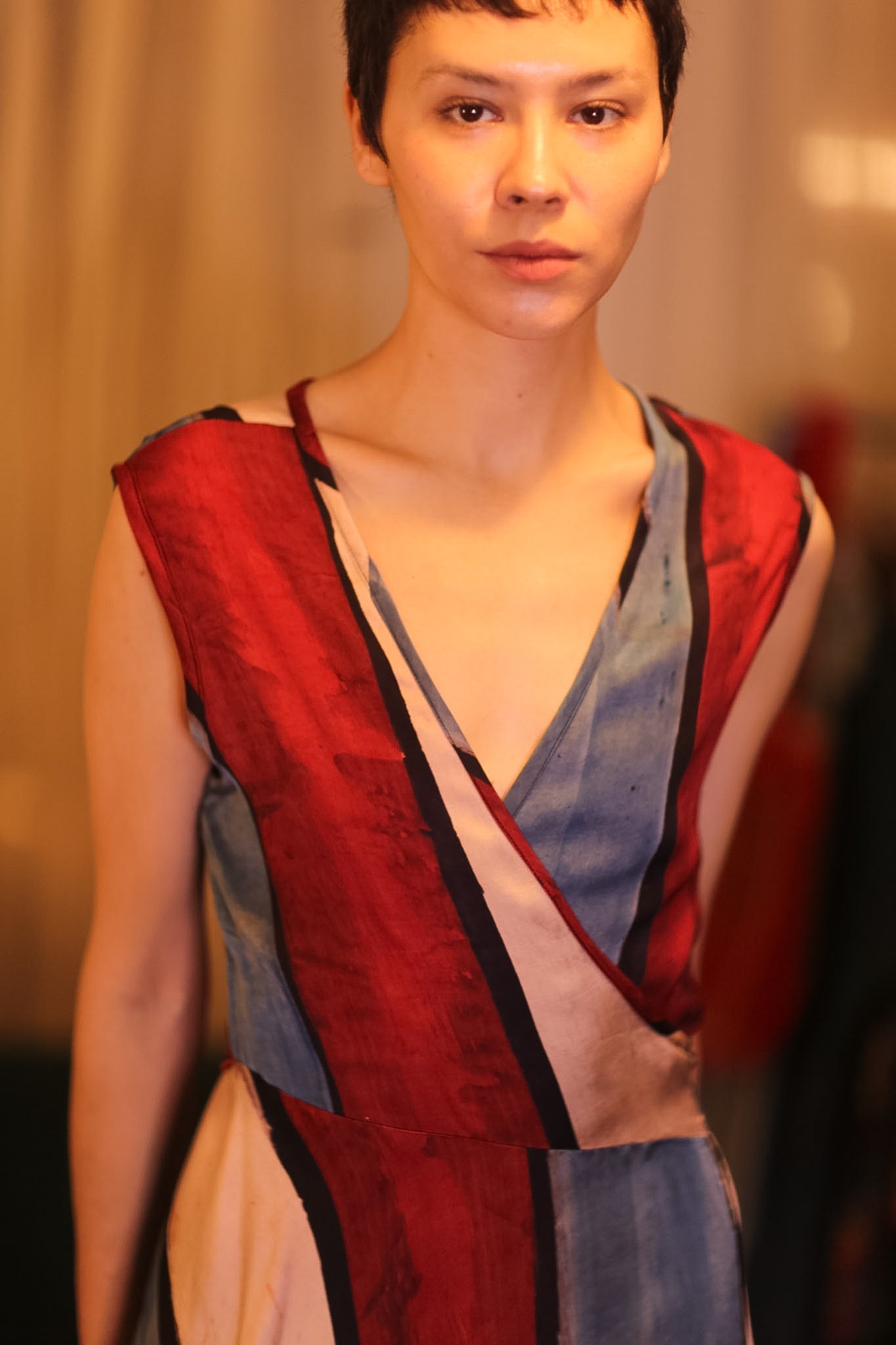 WRAP SILK DRESS GABRIELE CHOLADA - BANGKOK TAILOR CLOTHING STORE - HANDMADE CLOTHING