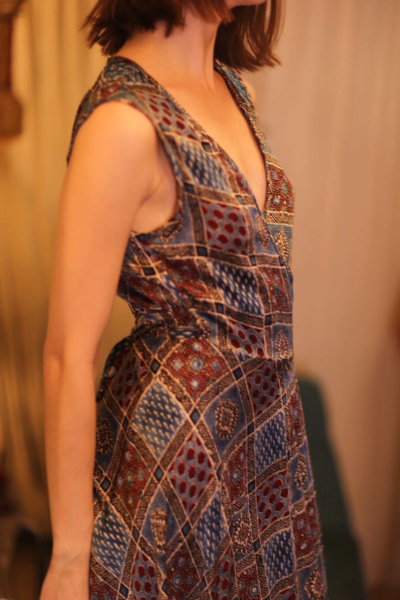 WRAP SILK DRESS GABRIELE KAWAREI - BANGKOK TAILOR CLOTHING STORE - HANDMADE CLOTHING