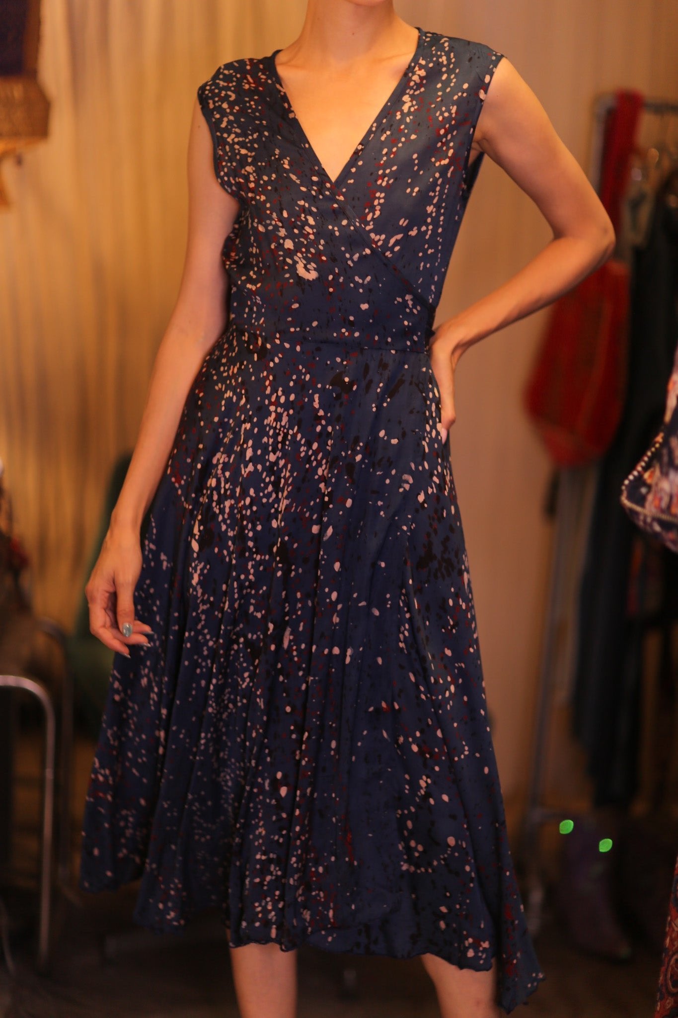 WRAP SILK DRESS GABRIELE SCARLET - BANGKOK TAILOR CLOTHING STORE - HANDMADE CLOTHING