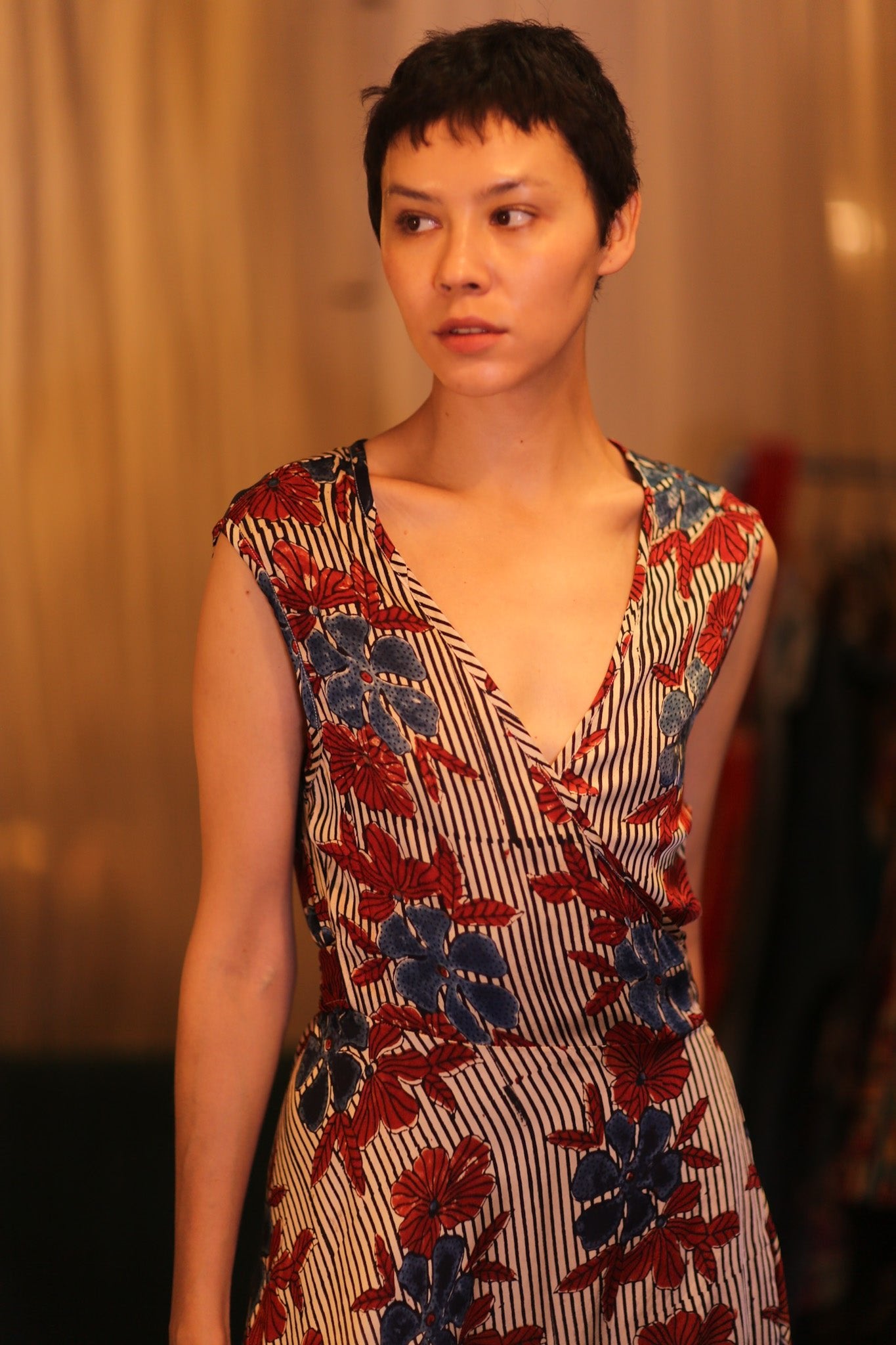 WRAP SILK GABRIELE SAIN - BANGKOK TAILOR CLOTHING STORE - HANDMADE CLOTHING