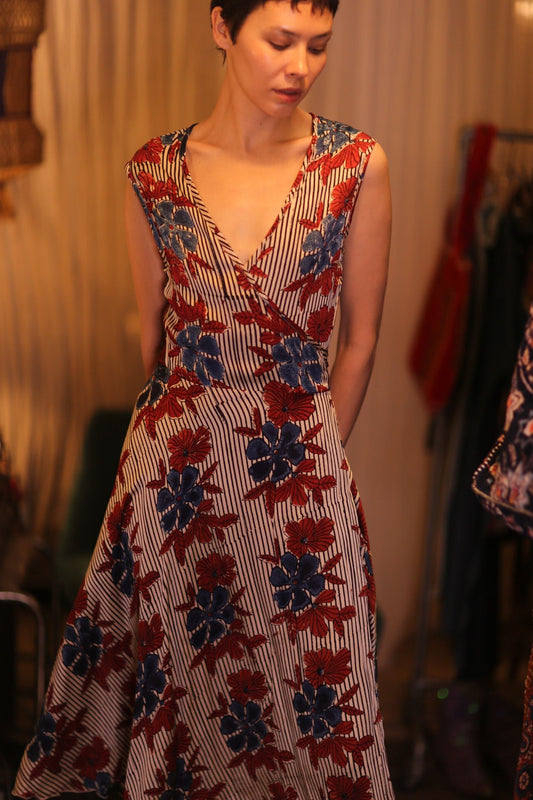 DRESSES & KAFTANS - BANGKOK CLOTHING TAILOR CONCEPT STORE  MOMO CONCEPT  STORE