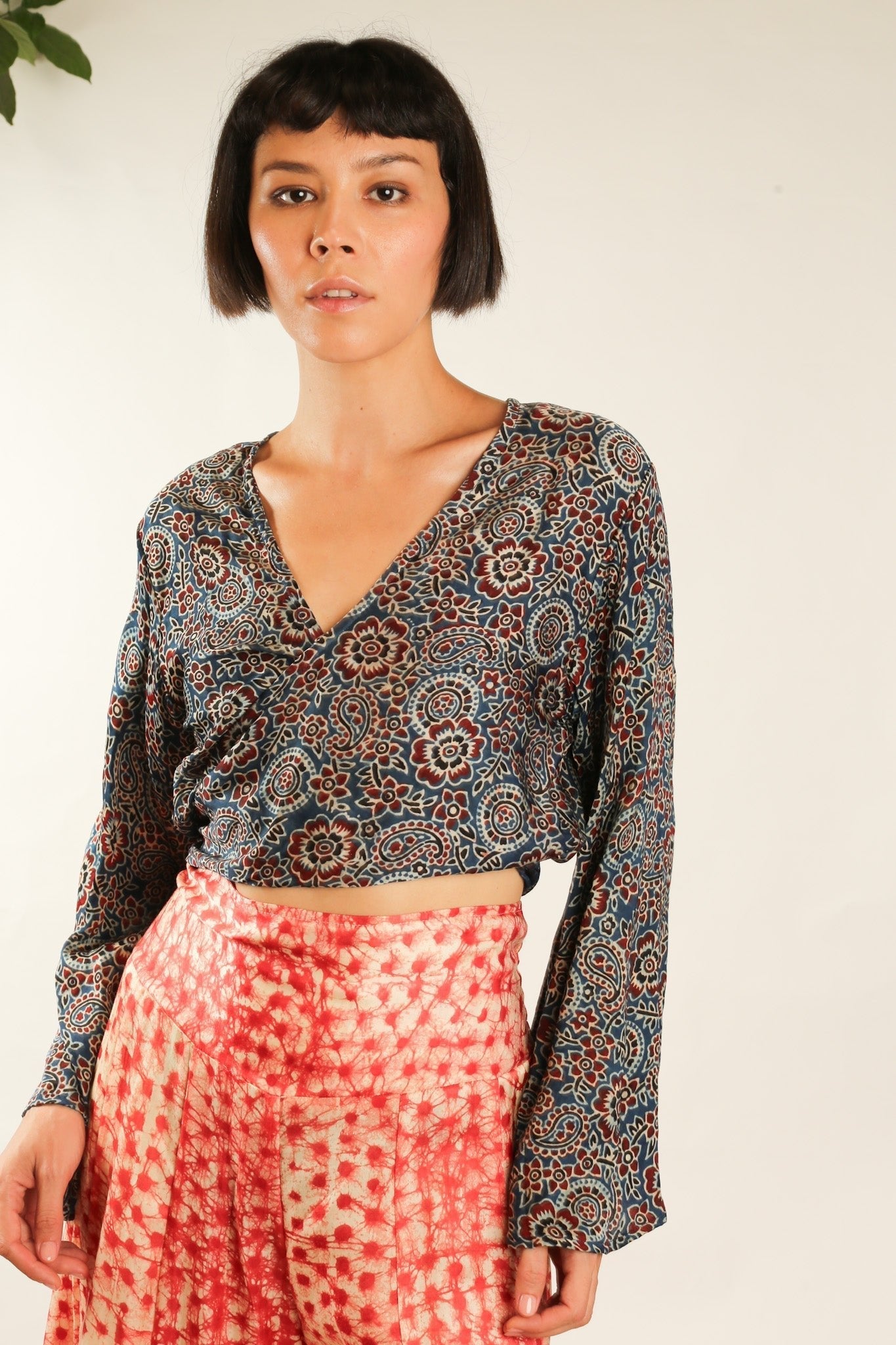 WRAP SILK TOP CELINA - BANGKOK TAILOR CLOTHING STORE - HANDMADE CLOTHING