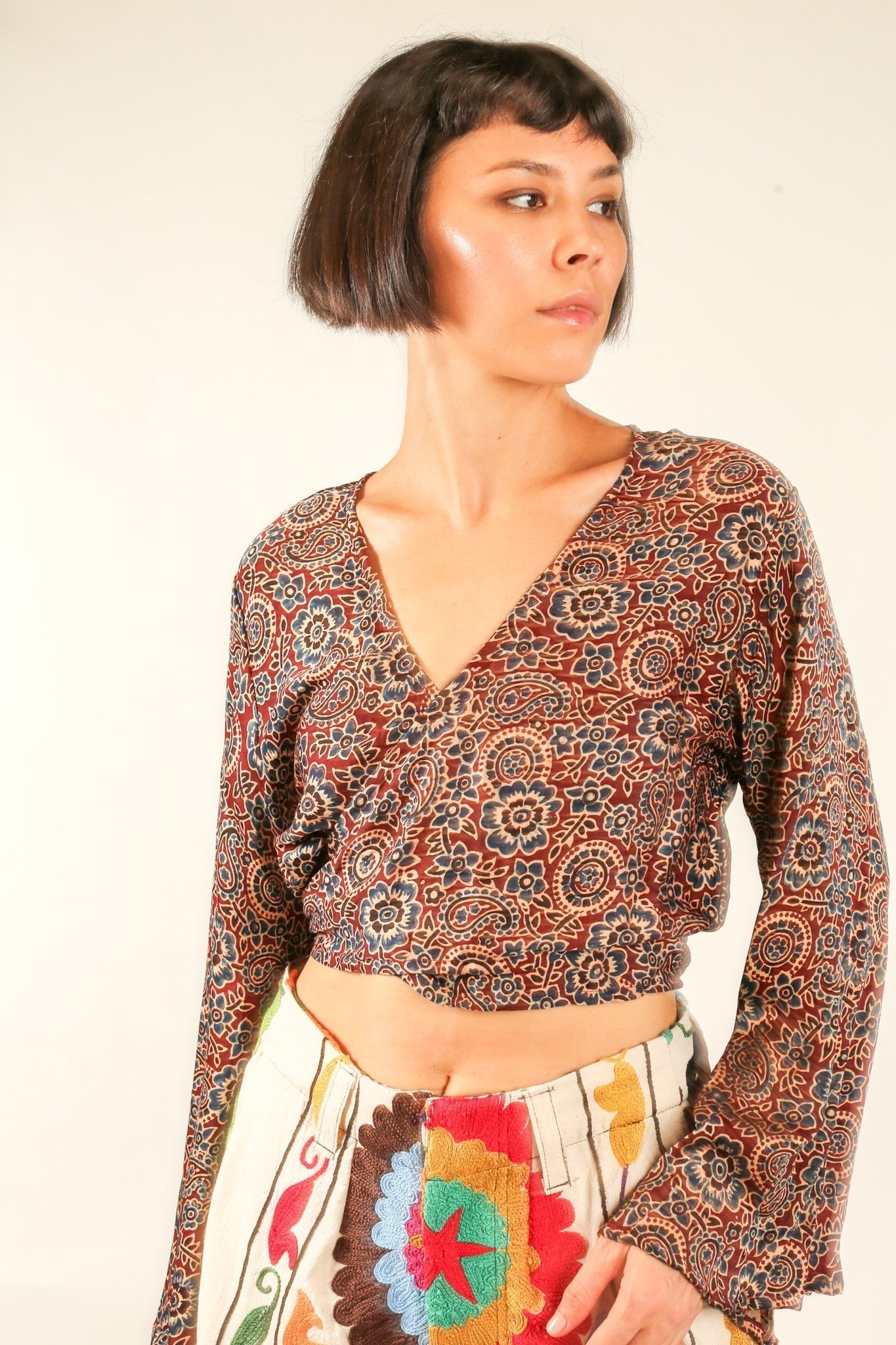 WRAP TOP SILK BLOCK PRINT CELINA - BANGKOK TAILOR CLOTHING STORE - HANDMADE CLOTHING