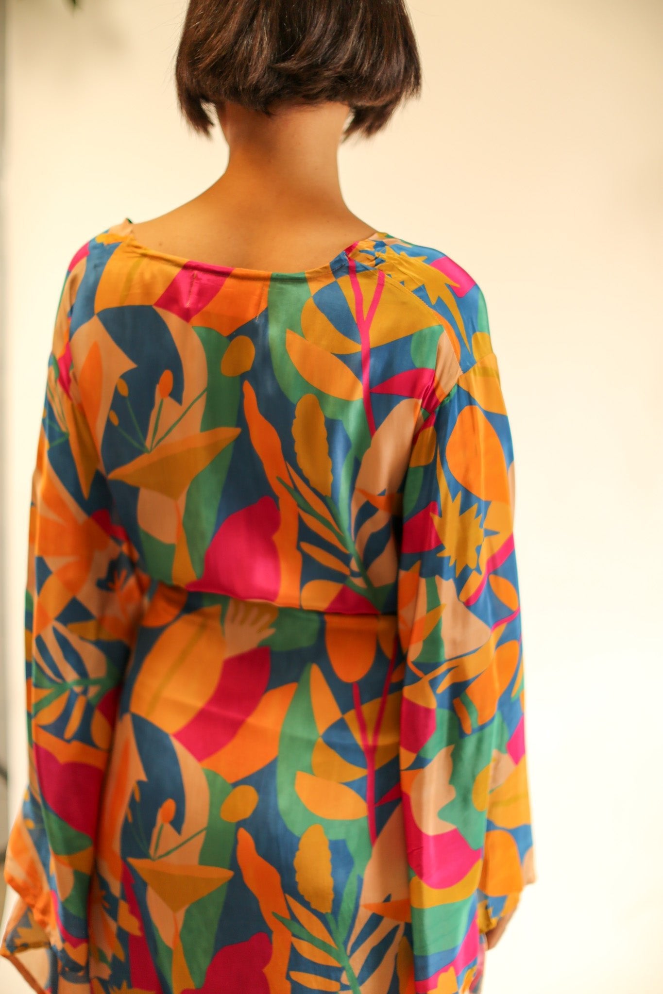 XL HAND BLOCK SILK KIMONO TYLET - BANGKOK TAILOR CLOTHING STORE - HANDMADE CLOTHING