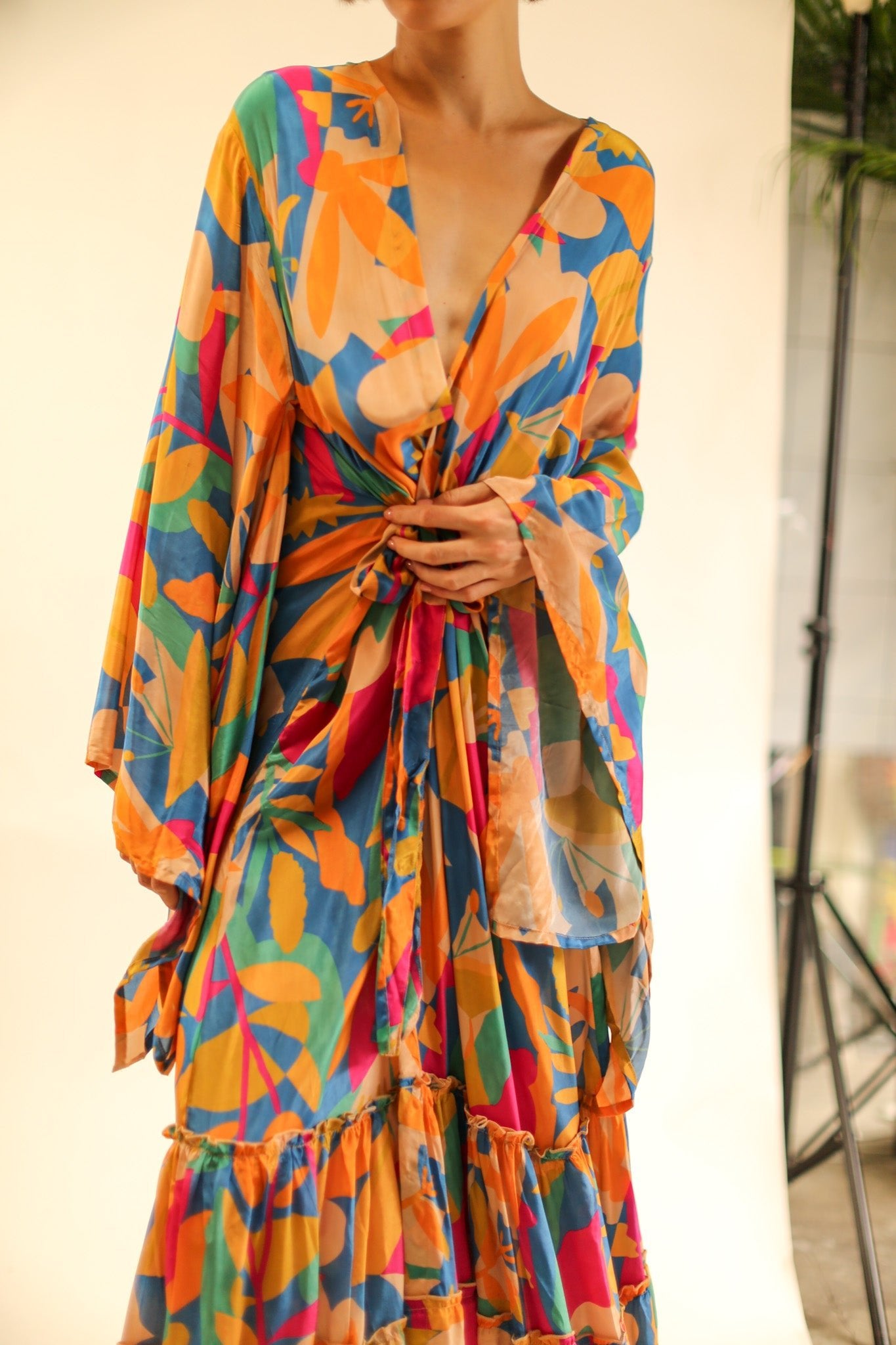 XL HAND BLOCK SILK KIMONO TYLET - BANGKOK TAILOR CLOTHING STORE - HANDMADE CLOTHING