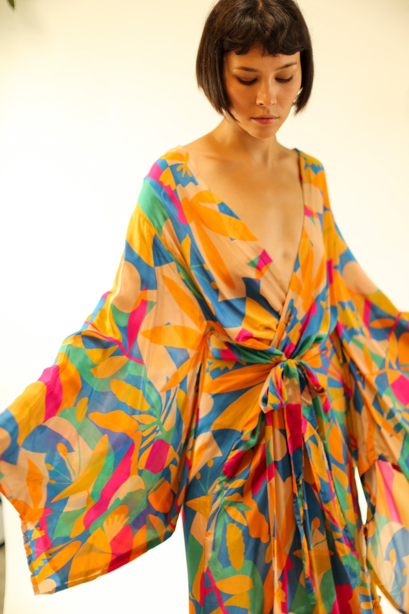 XL HAND BLOCK SILK KIMONO TYLET - BANGKOK TAILOR CLOTHING STORE - HANDMADE CLOTHING