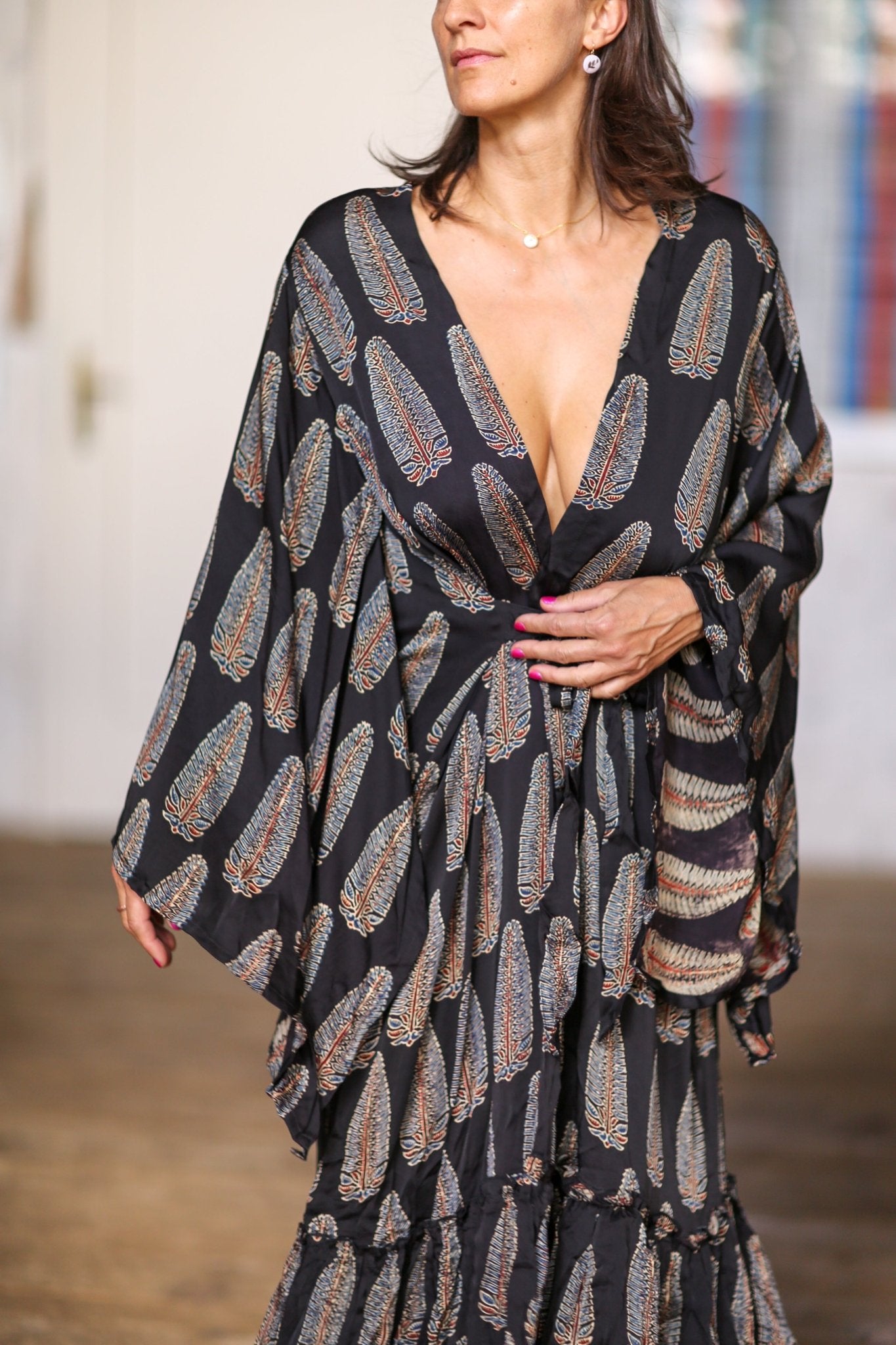 XL KIMONO FEATHER SILK KIMONO BOZENA - BANGKOK TAILOR CLOTHING STORE - HANDMADE CLOTHING