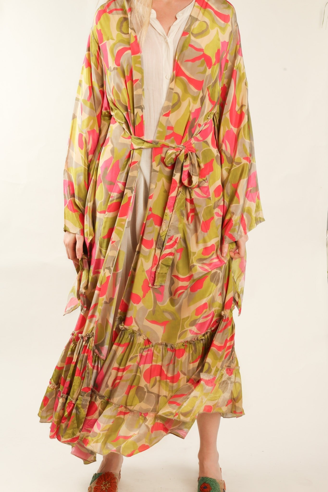 XL SILK KIMONO ADELLA - BANGKOK TAILOR CLOTHING STORE - HANDMADE CLOTHING