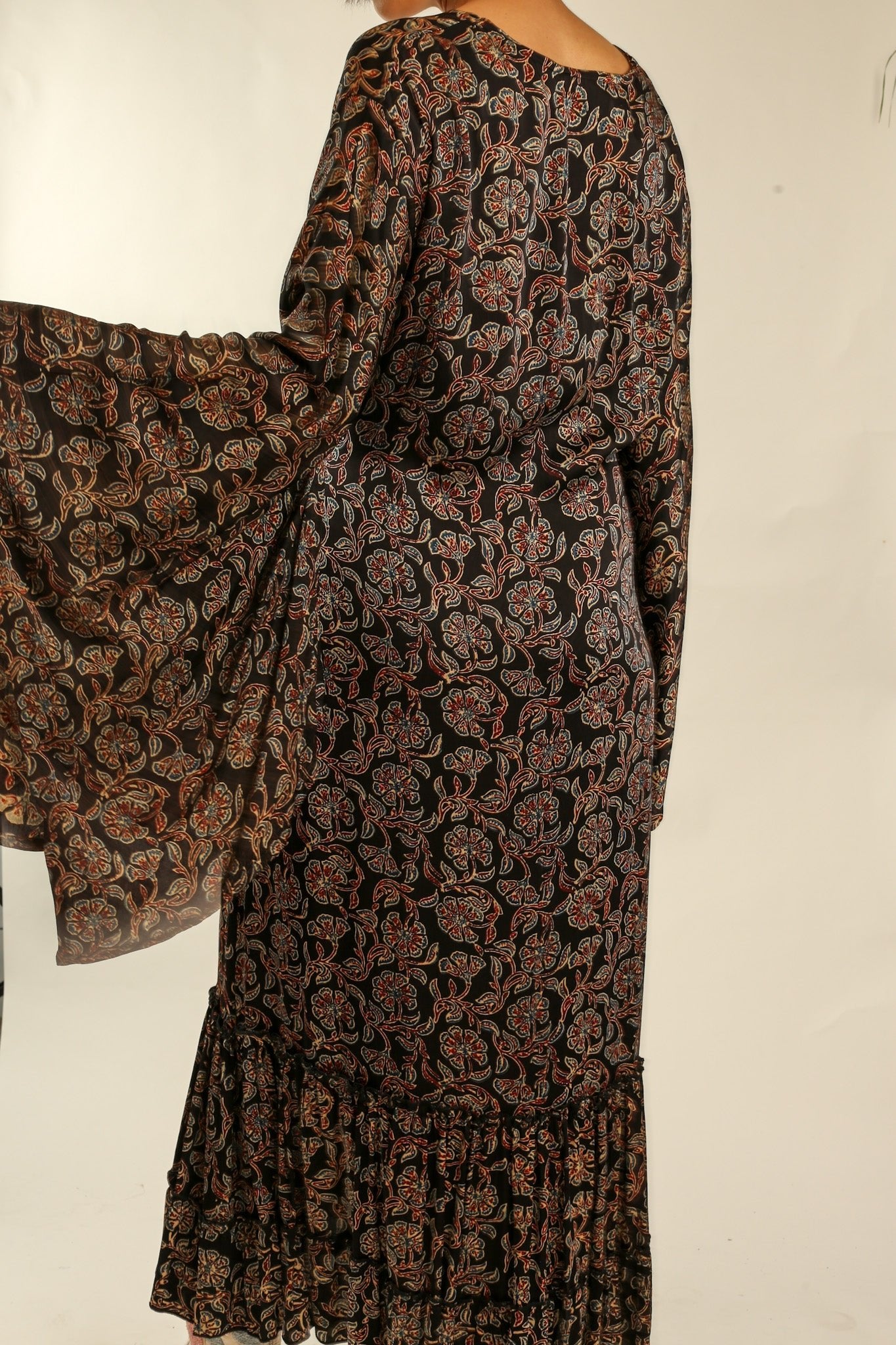 XL SILK KIMONO ADELLA - BANGKOK TAILOR CLOTHING STORE - HANDMADE CLOTHING