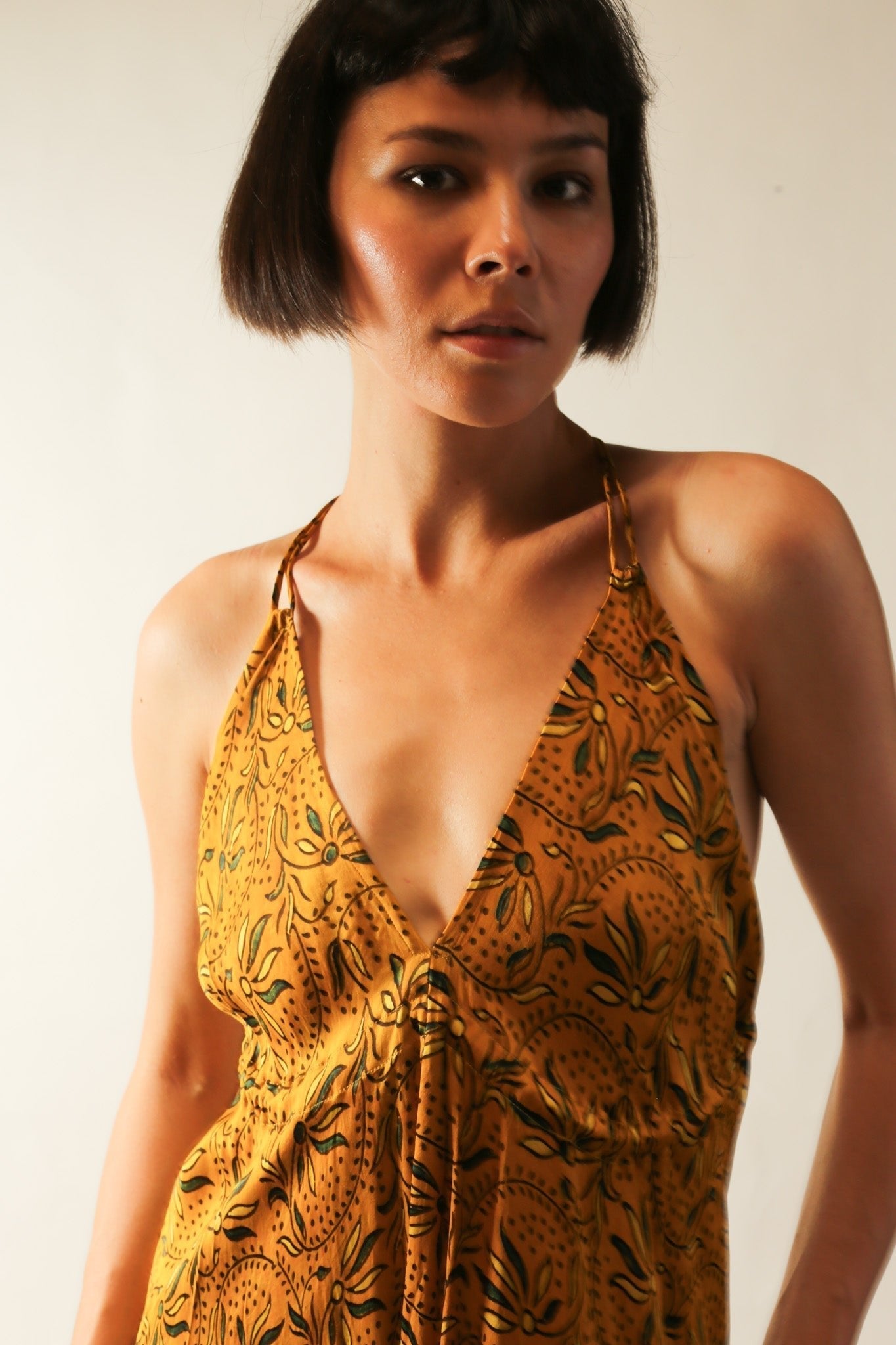 YELLOW SILK OPEN BACK SHOULDER DRESS FRANKIS - BANGKOK TAILOR CLOTHING STORE - HANDMADE CLOTHING