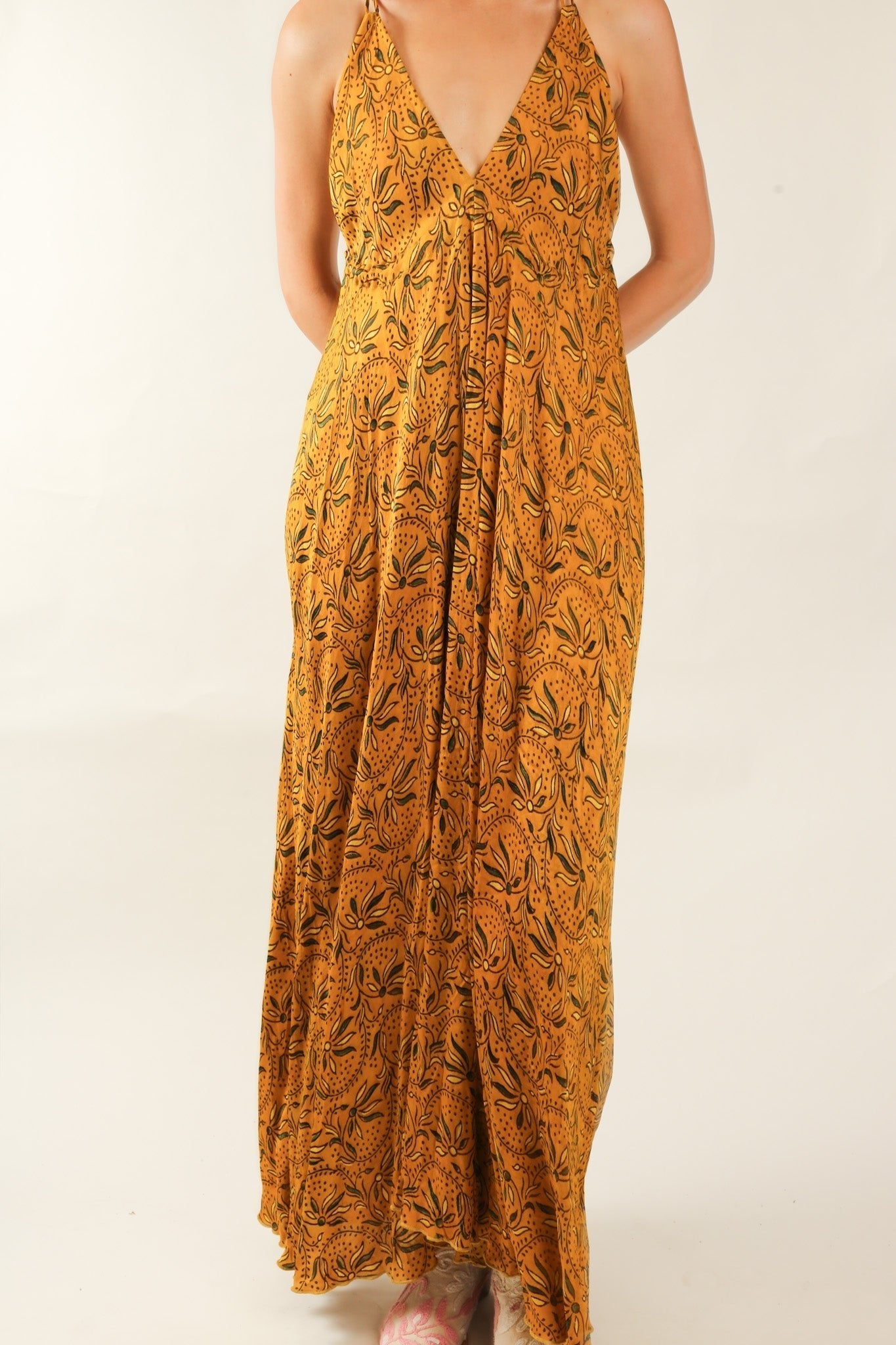 YELLOW SILK OPEN BACK SHOULDER DRESS FRANKIS - BANGKOK TAILOR CLOTHING STORE - HANDMADE CLOTHING