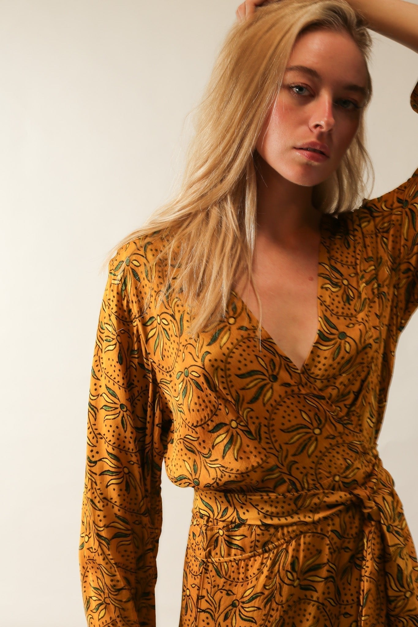 YELLOW SILK WRAP DRESS LOTIZIA - BANGKOK TAILOR CLOTHING STORE - HANDMADE CLOTHING