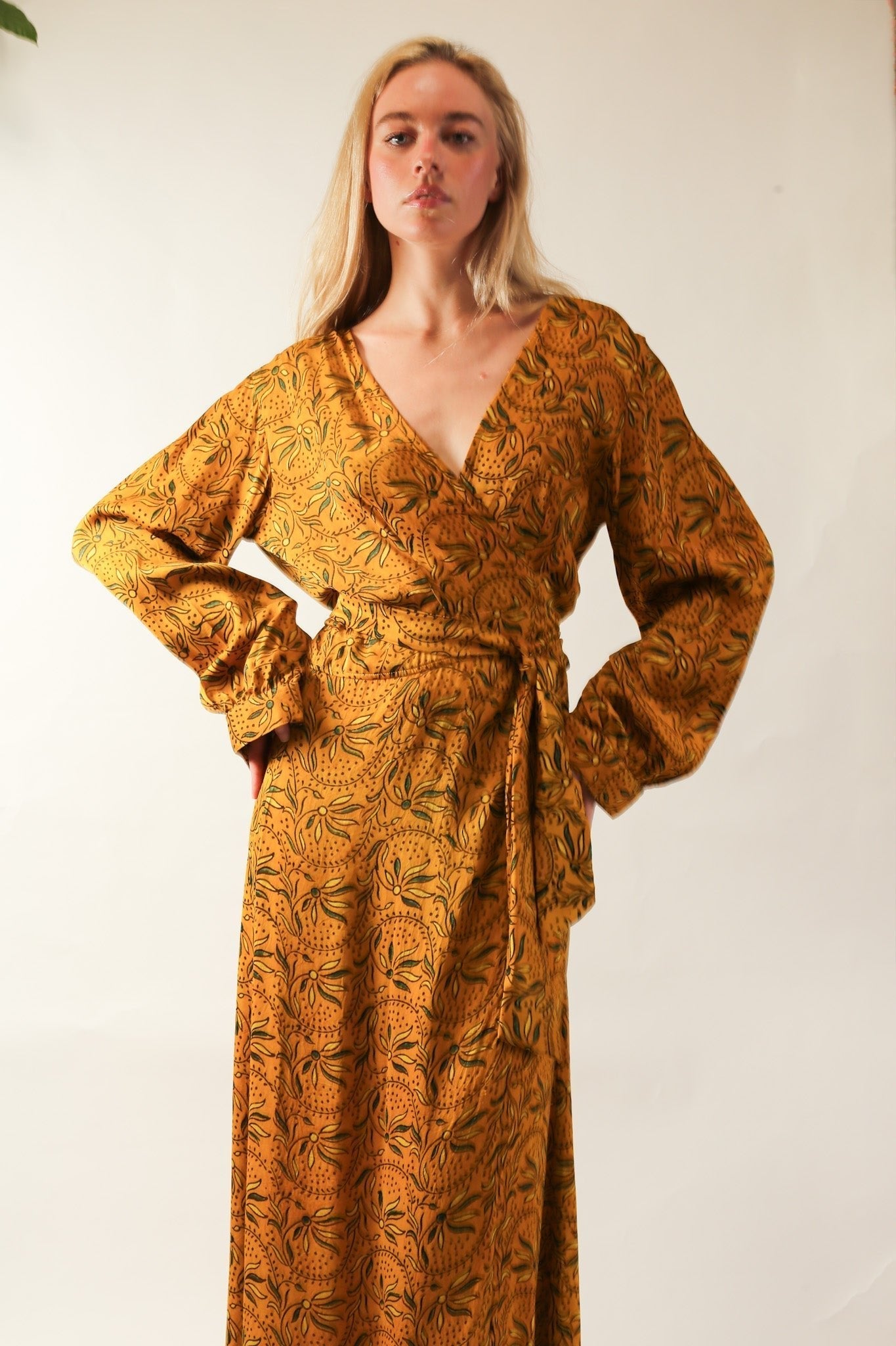 YELLOW SILK WRAP DRESS LOTIZIA - BANGKOK TAILOR CLOTHING STORE - HANDMADE CLOTHING