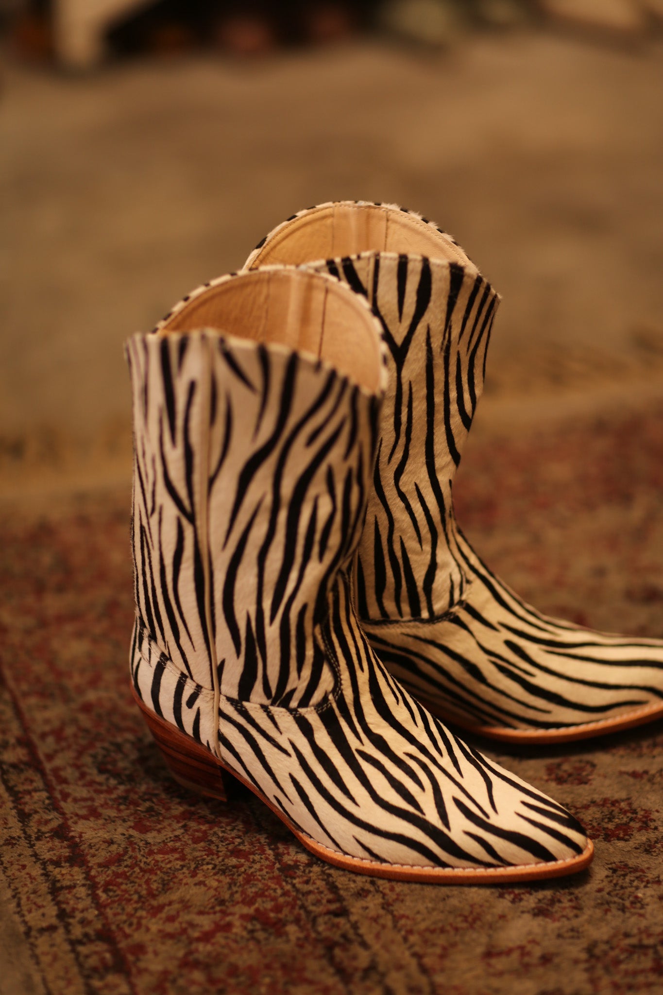 ZEBRA WESTERN BOOTS MILA - BANGKOK TAILOR CLOTHING STORE - HANDMADE CLOTHING