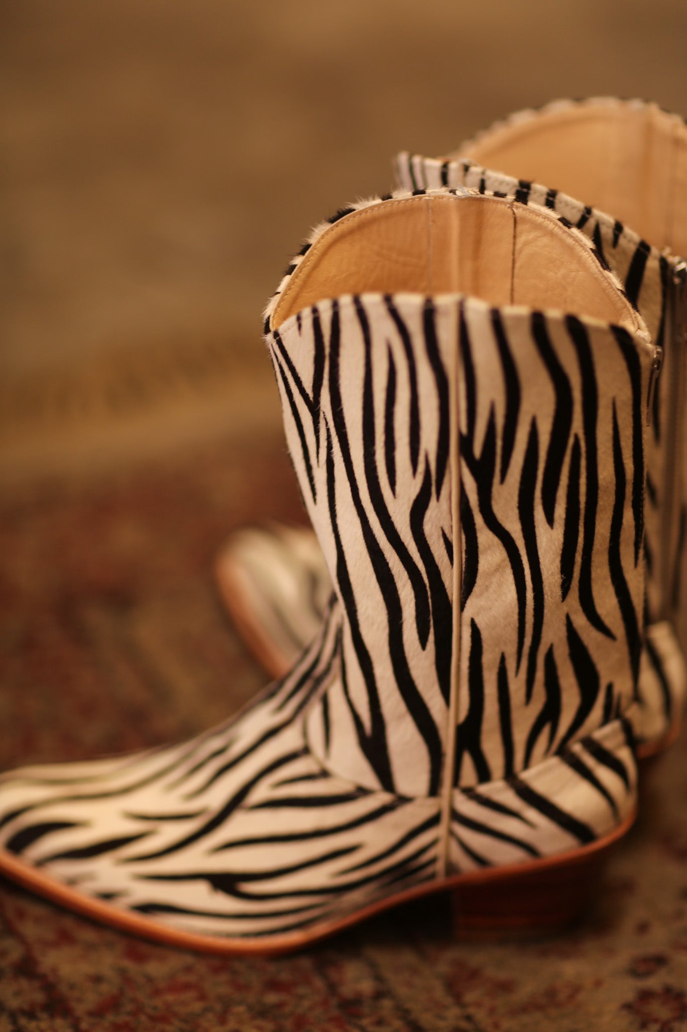 ZEBRA WESTERN BOOTS MILA - BANGKOK TAILOR CLOTHING STORE - HANDMADE CLOTHING