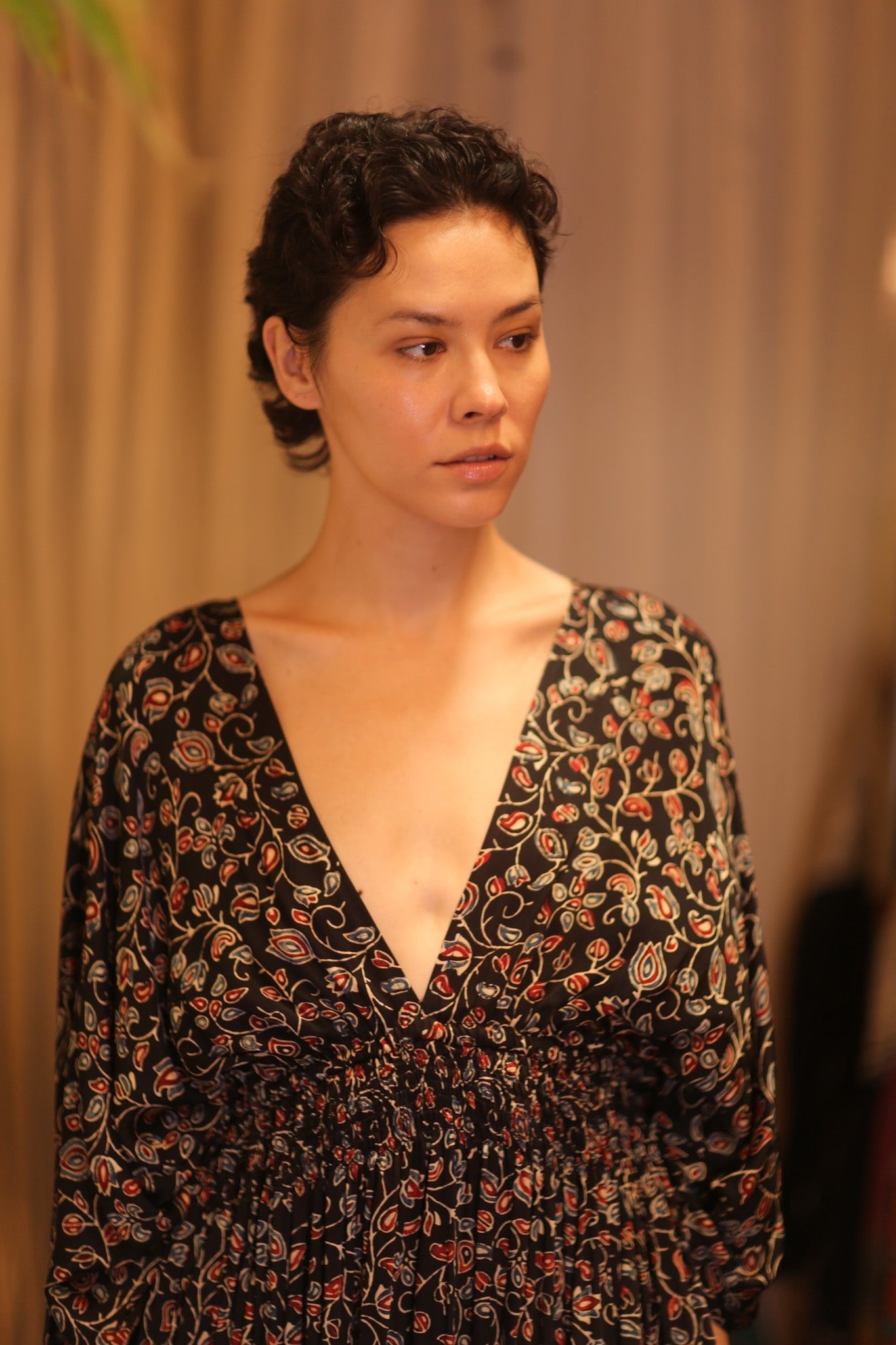 ZURI SILK DRESS CHAWPAR - BANGKOK TAILOR CLOTHING STORE - HANDMADE CLOTHING
