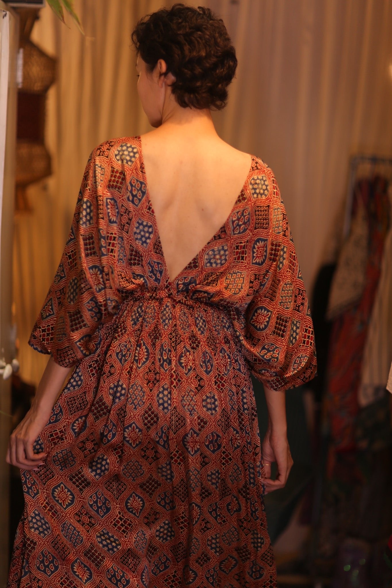 ZURI SILK DRESS TALI - BANGKOK TAILOR CLOTHING STORE - HANDMADE CLOTHING