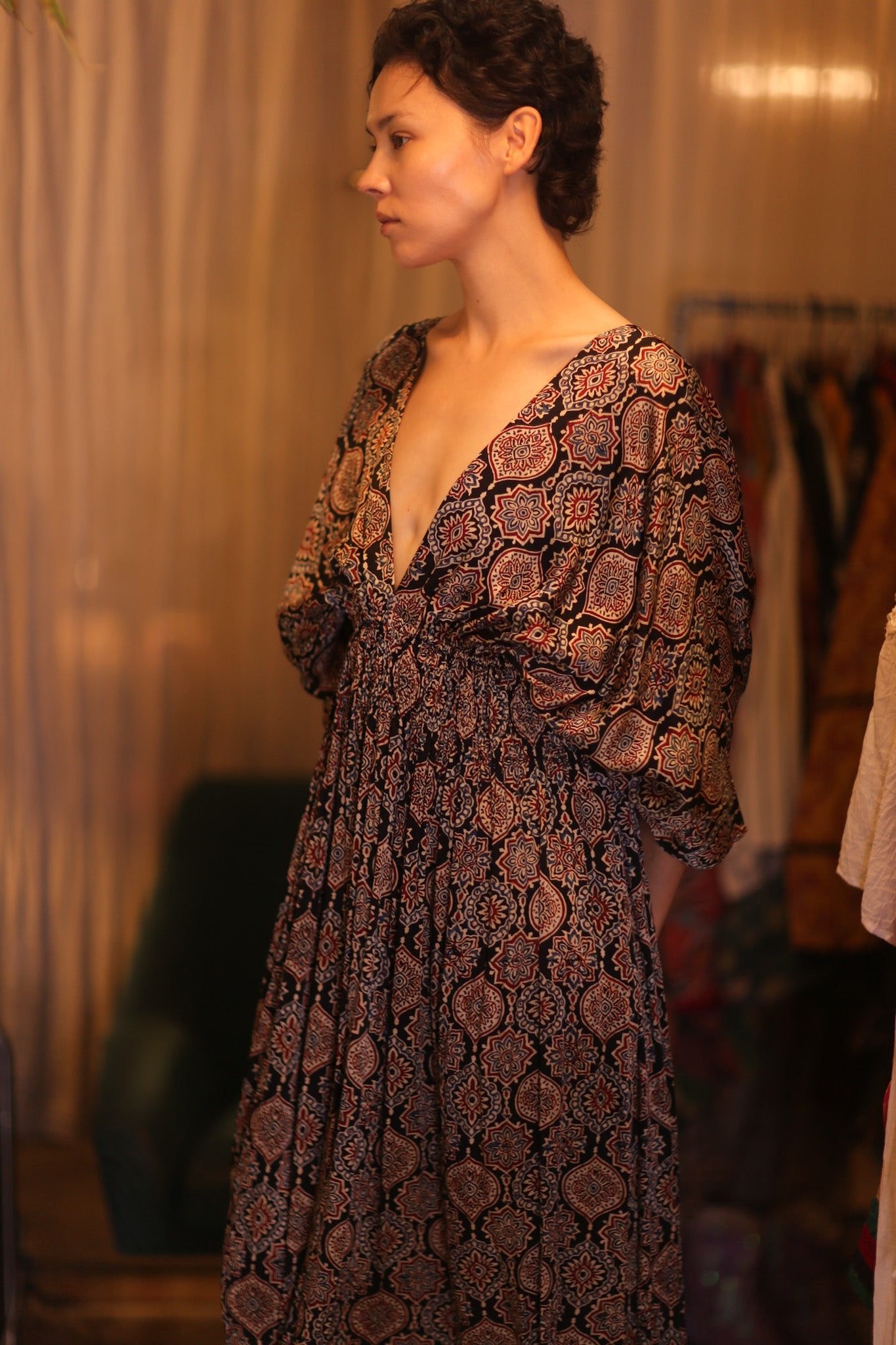ZURI SILK DRESS VIVI - BANGKOK TAILOR CLOTHING STORE - HANDMADE CLOTHING