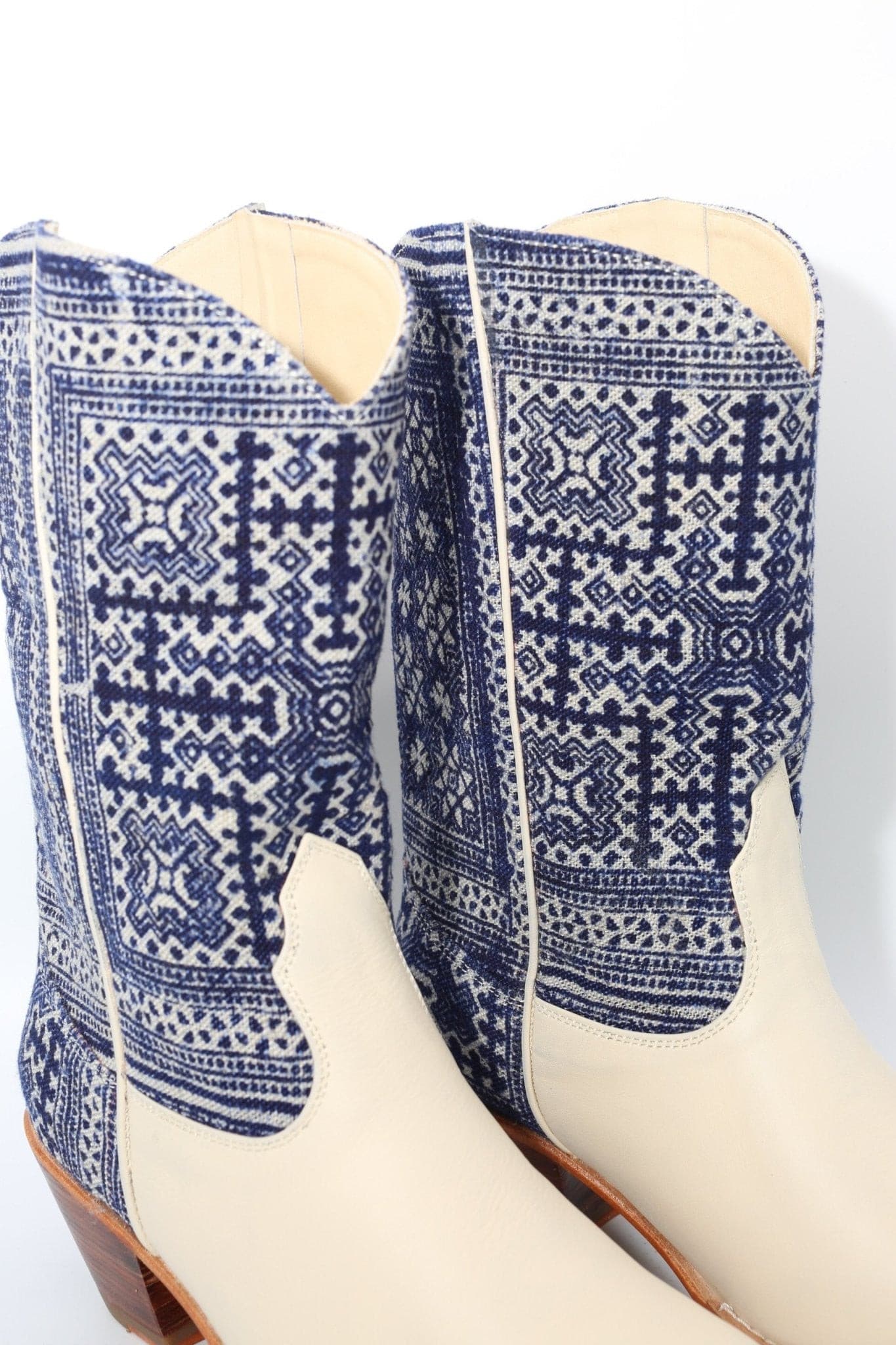 BATIK INDIGO WESTERN BOOTS MOLI - BANGKOK TAILOR CLOTHING STORE - HANDMADE CLOTHING