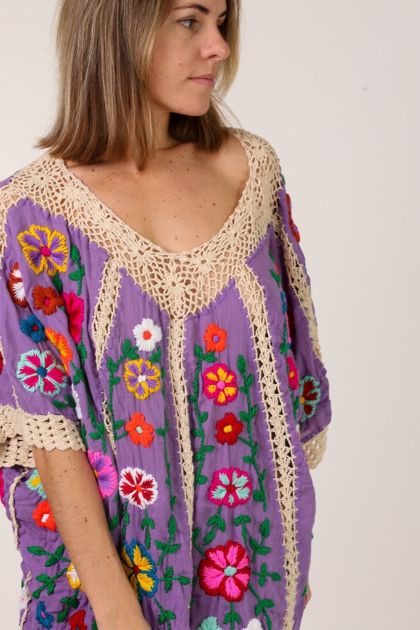 BELLA FLOR CROCHET KAFTAN - BANGKOK TAILOR CLOTHING STORE - HANDMADE CLOTHING