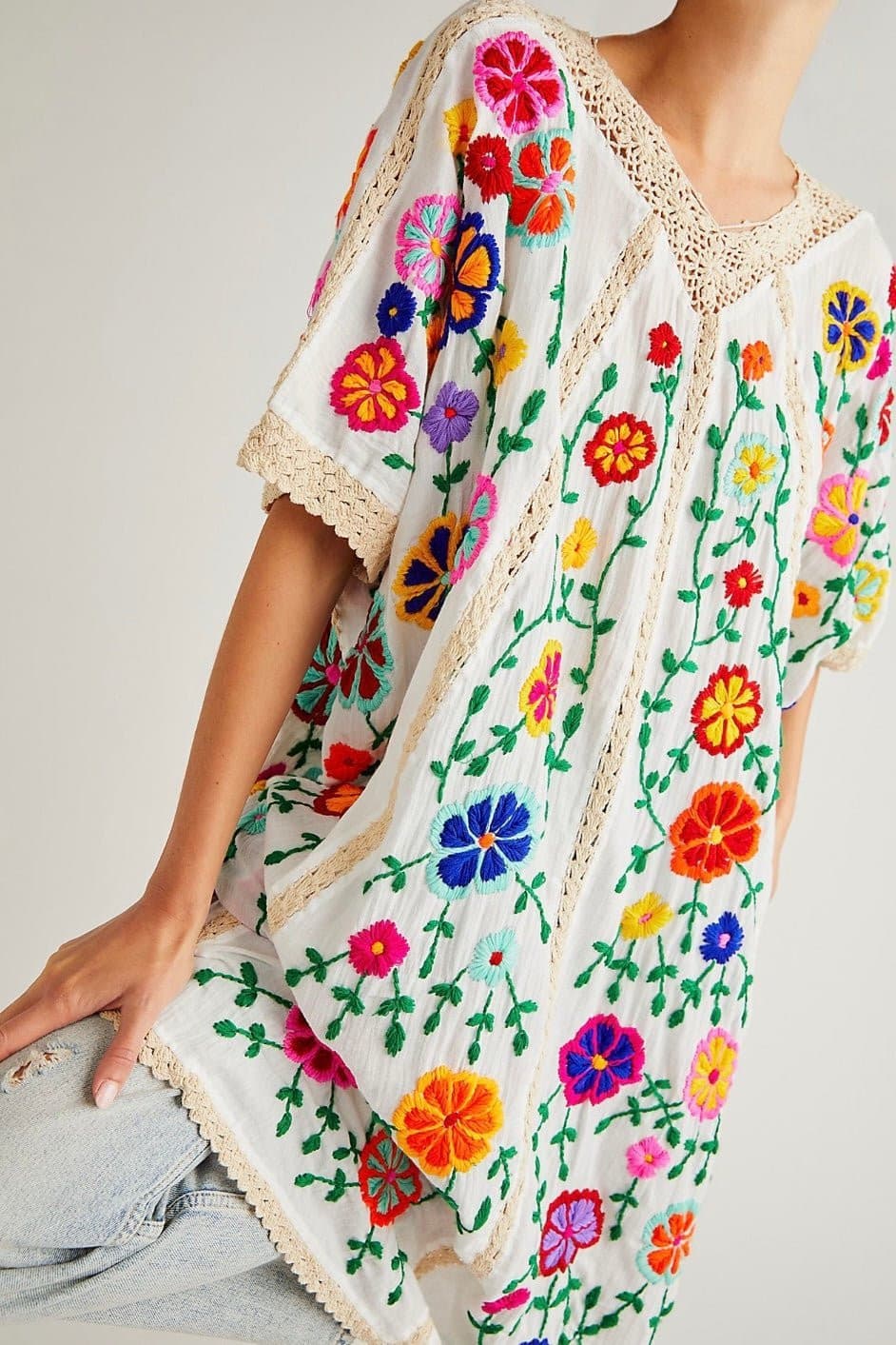 BELLA FLOR EMBROIDERED CAFTAN X FREE PEOPLE - BANGKOK TAILOR CLOTHING STORE - HANDMADE CLOTHING