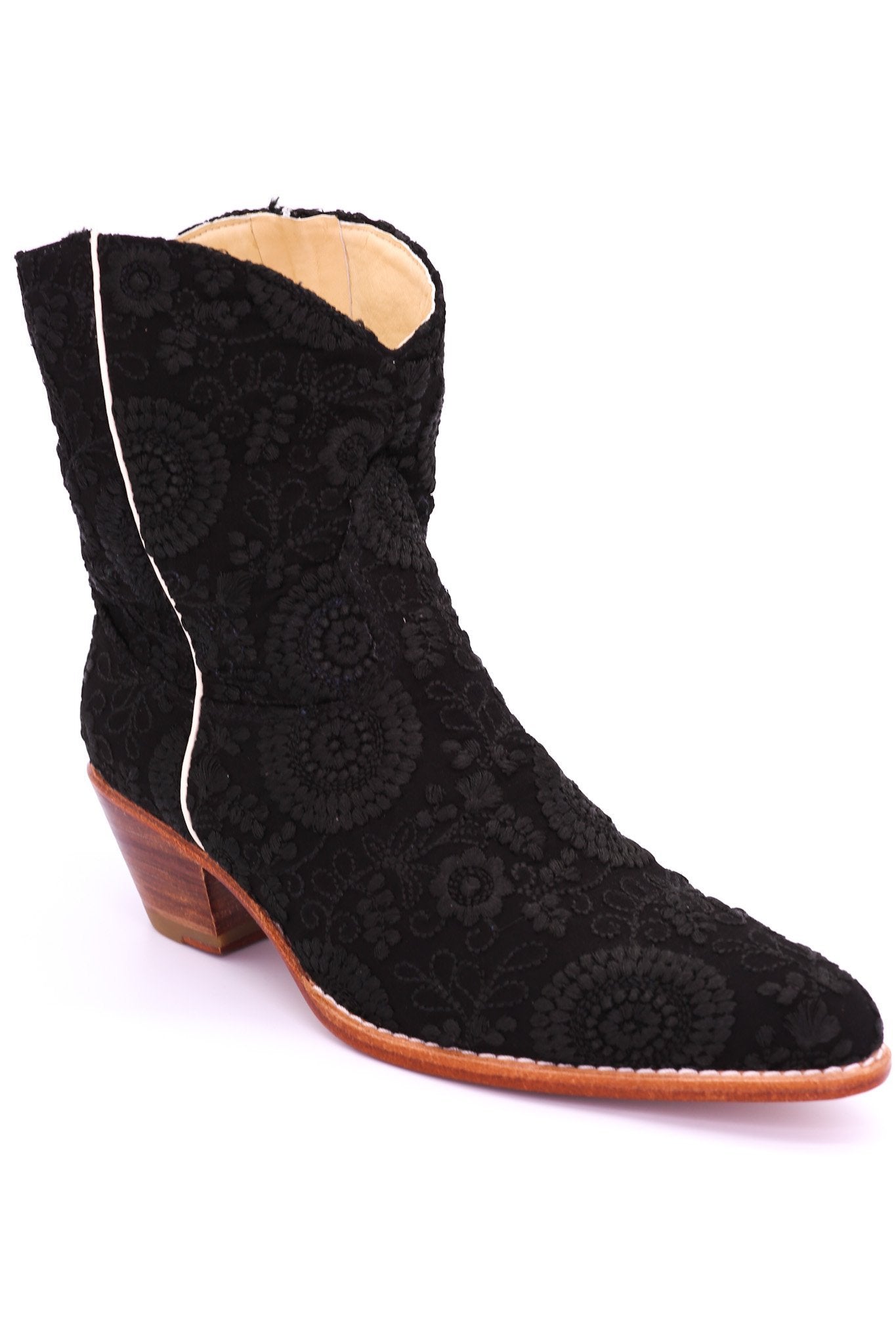 BLACK EMBROIDERED BOOTIES JAUNE - BANGKOK TAILOR CLOTHING STORE - HANDMADE CLOTHING