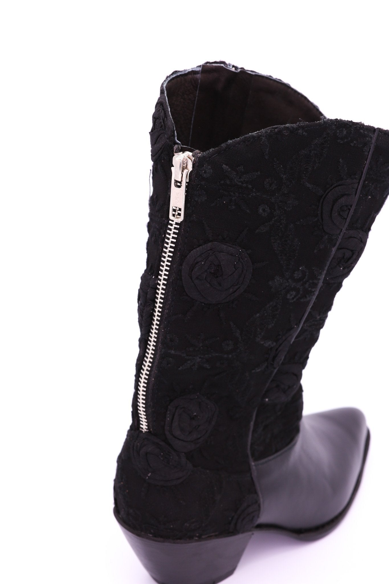 BLACK SILK COTTON EMBROIDERED LEATHER BOOTS DORO - BANGKOK TAILOR CLOTHING STORE - HANDMADE CLOTHING