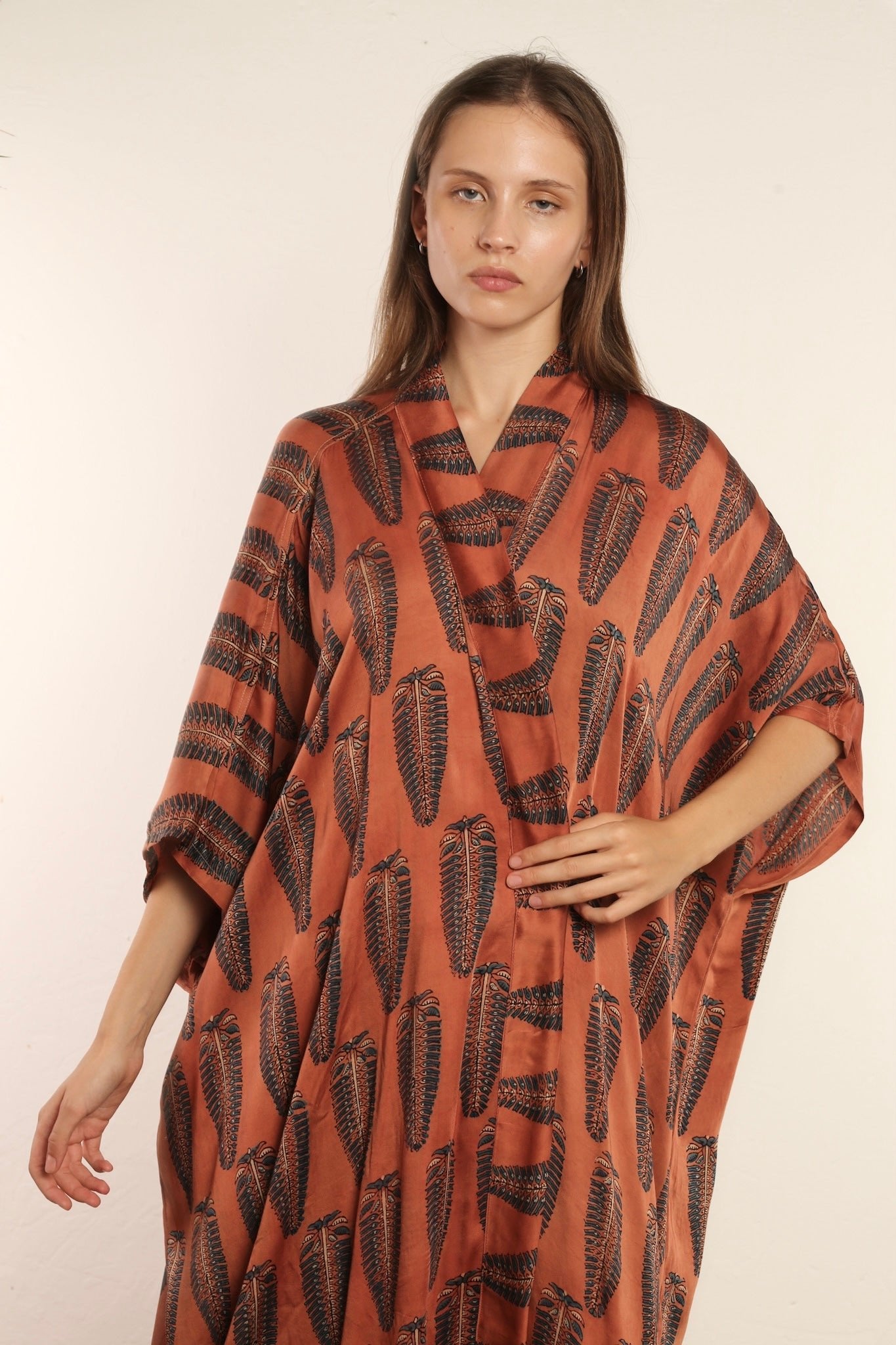 BROWN PLUME KIMONO SRISA - BANGKOK TAILOR CLOTHING STORE - HANDMADE CLOTHING