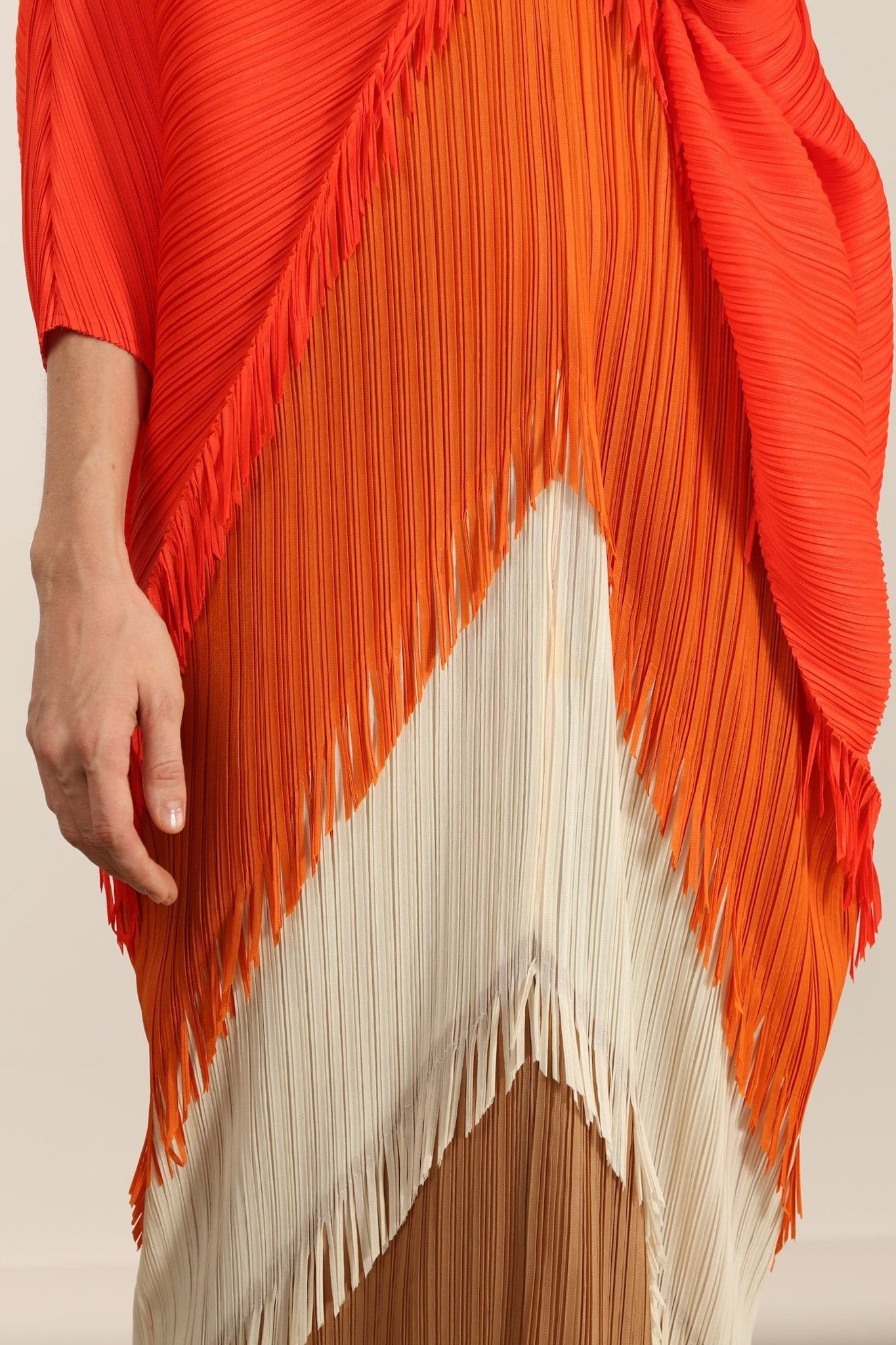 CAFTAN PLEATED DRESS MARA KAFTAN - BANGKOK TAILOR CLOTHING STORE - HANDMADE CLOTHING