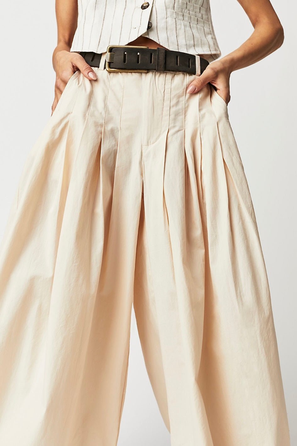 CASSIA PLEATED TROUSERS WIDE LEG PANTS - BANGKOK TAILOR CLOTHING STORE - HANDMADE CLOTHING